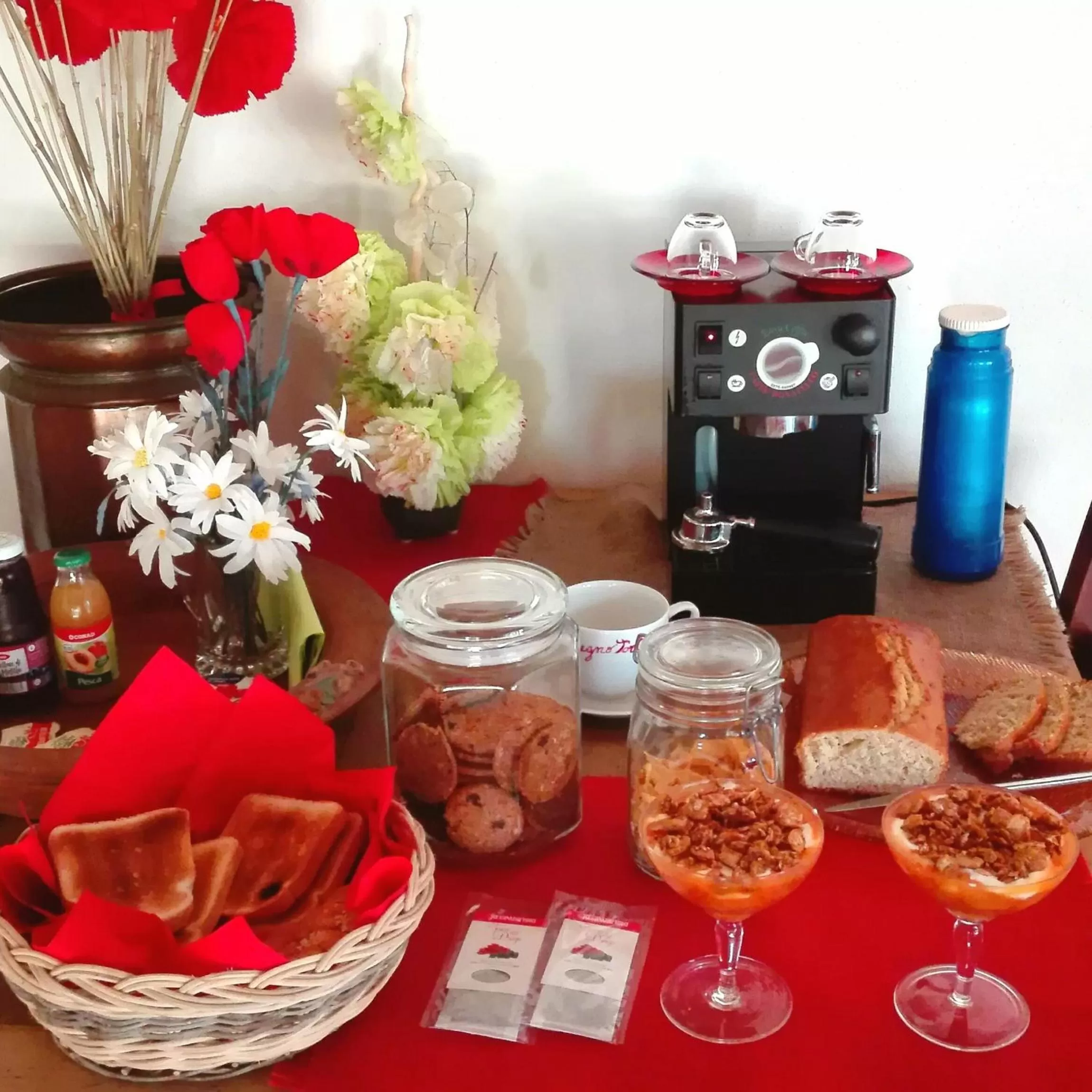 Buffet breakfast in B&B Podere Legnotorto