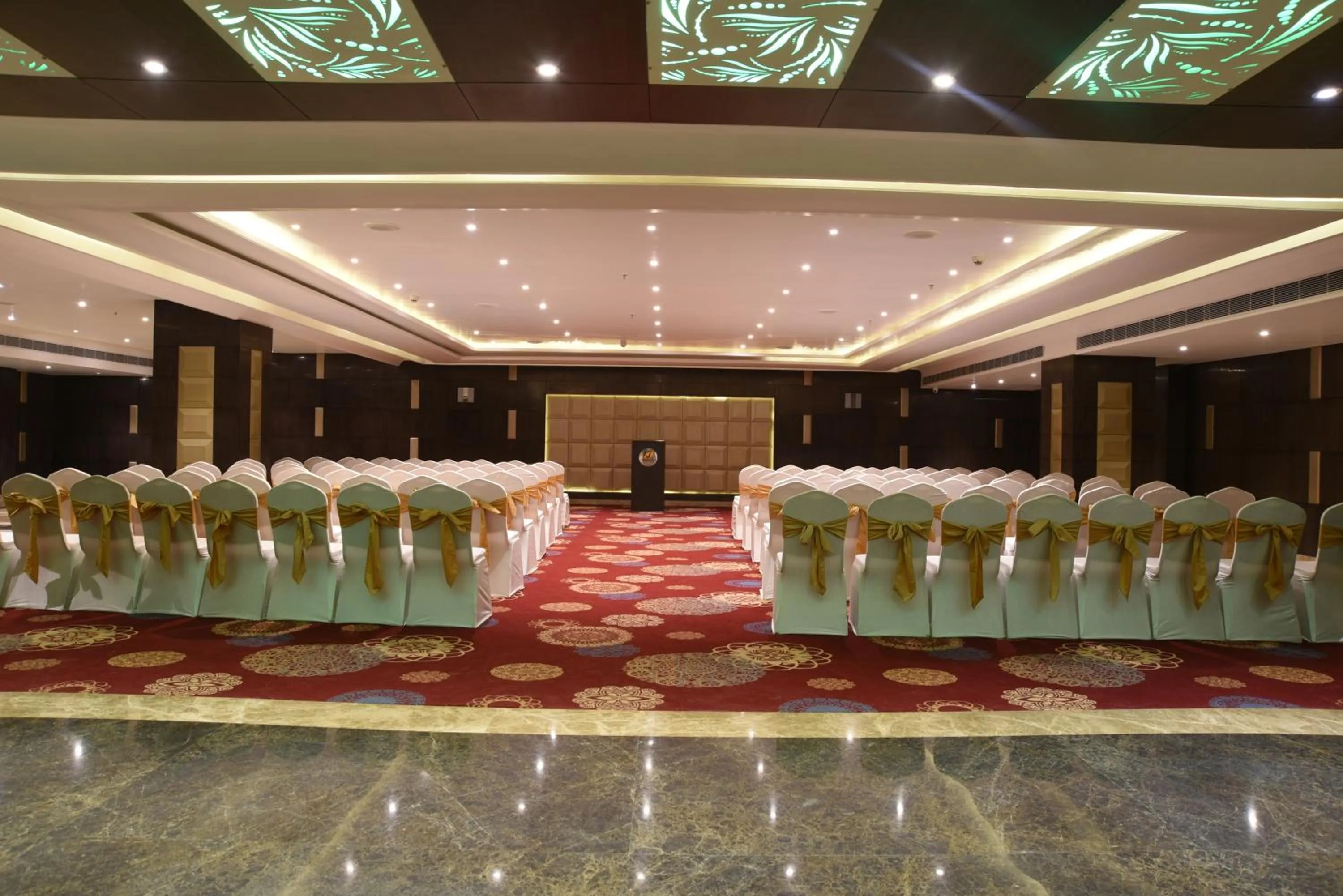 Banquet/Function facilities in Renest Jaipur