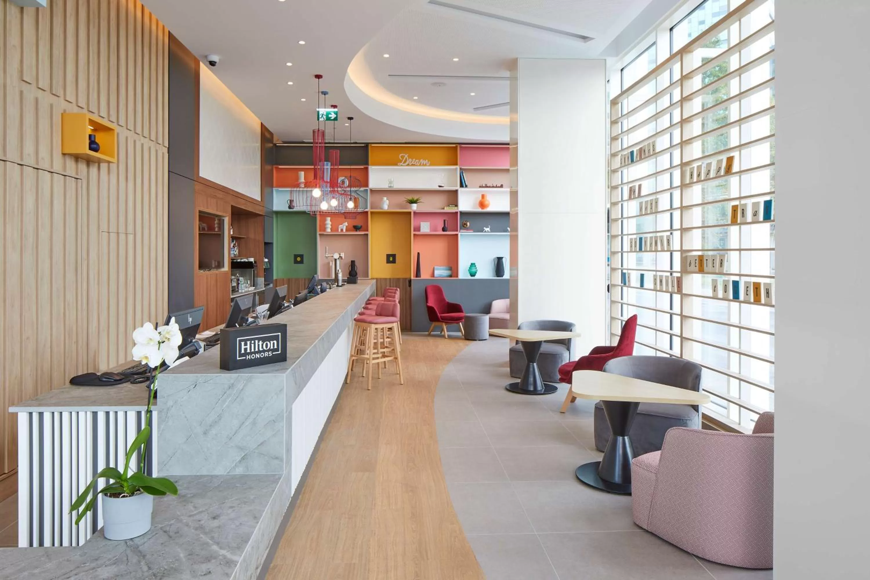 Lobby or reception in Hampton By Hilton Barcelona Fira Gran Via