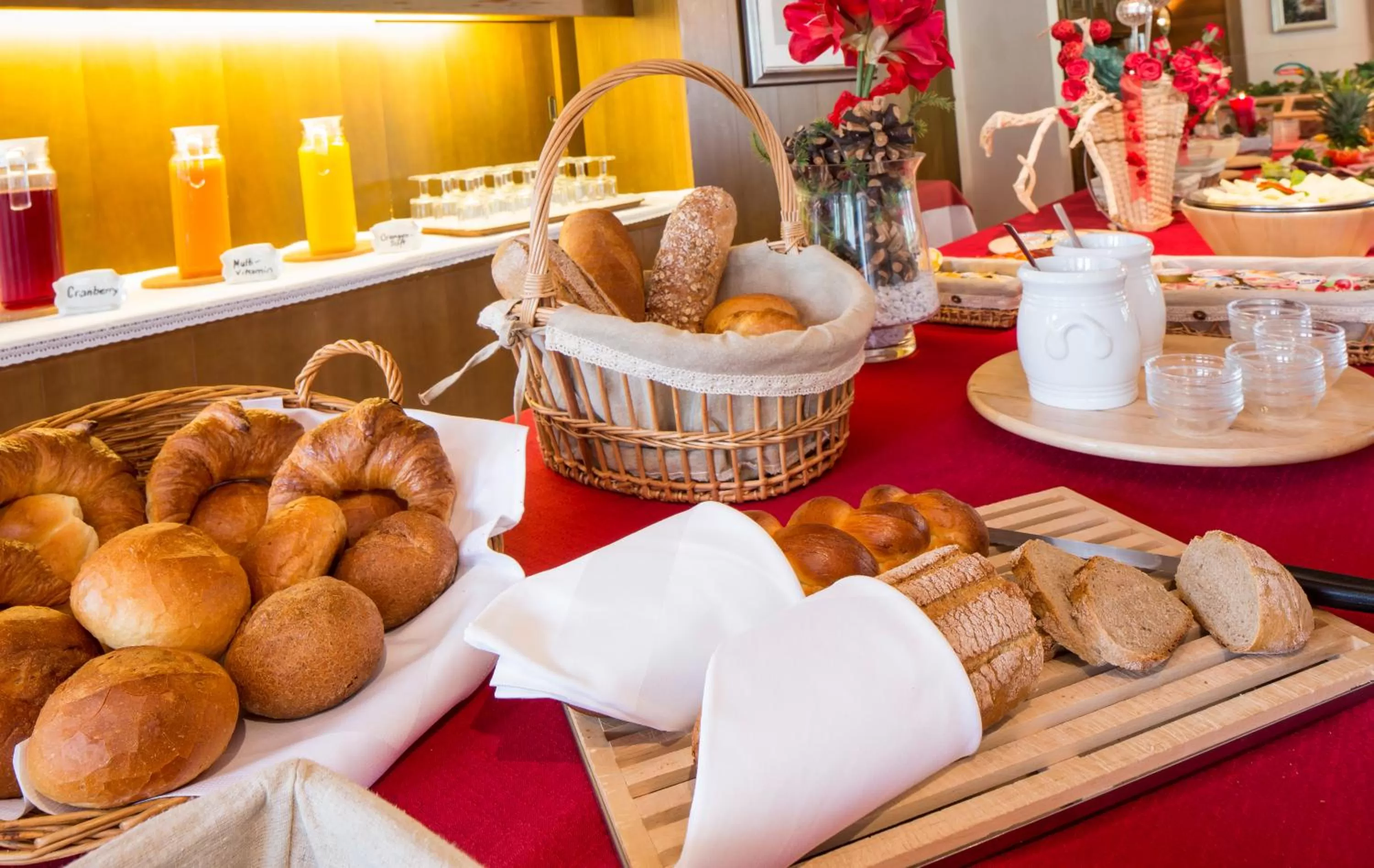 Food and drinks in Hotel Alpenhof