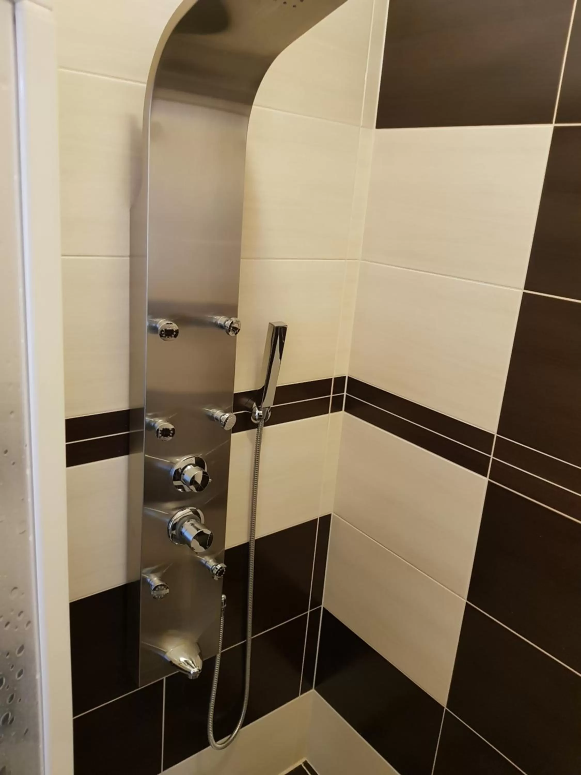 Shower in Třebovický mlýn