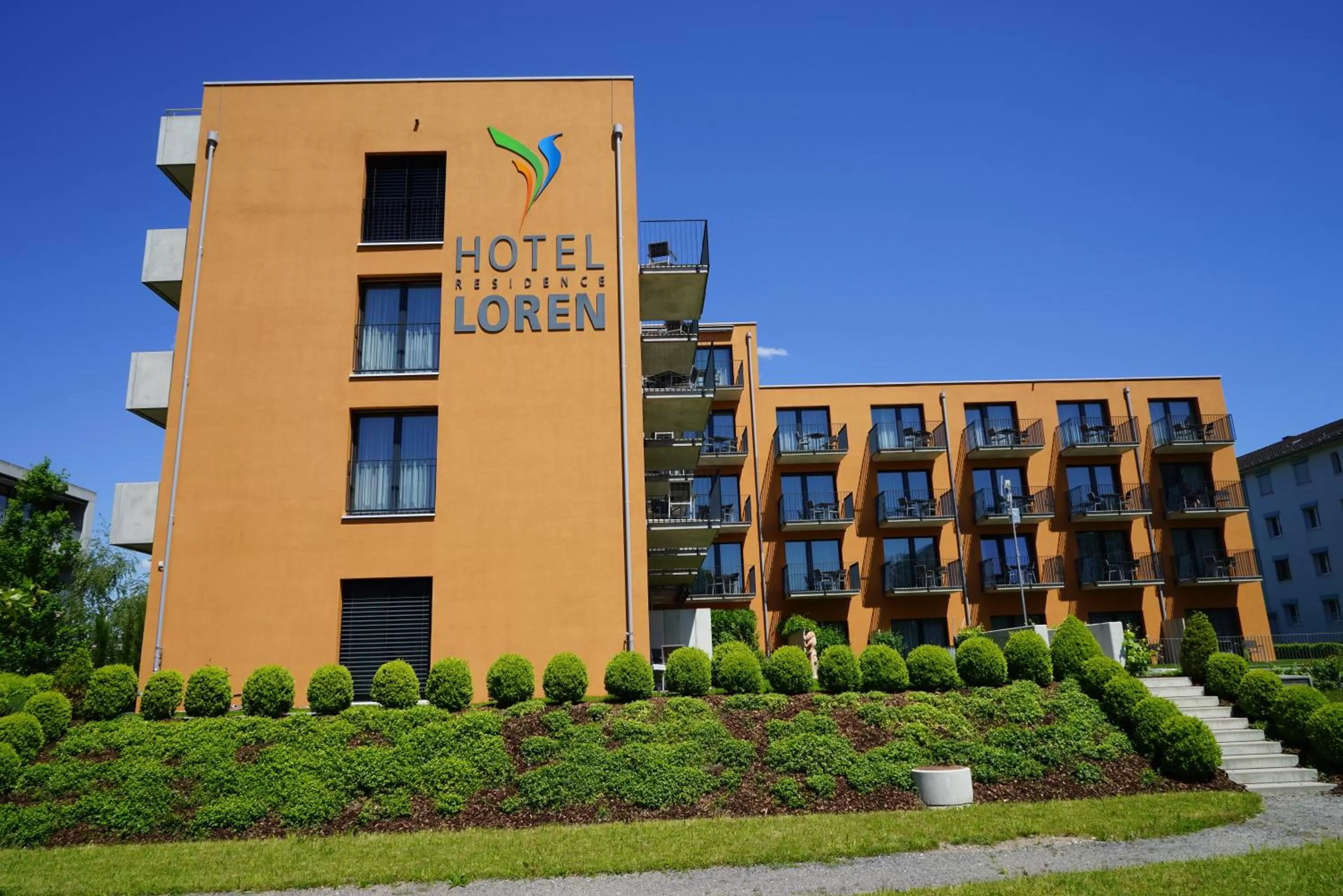 Facade/entrance in Hotel Residence Loren - contact & contactless check-in