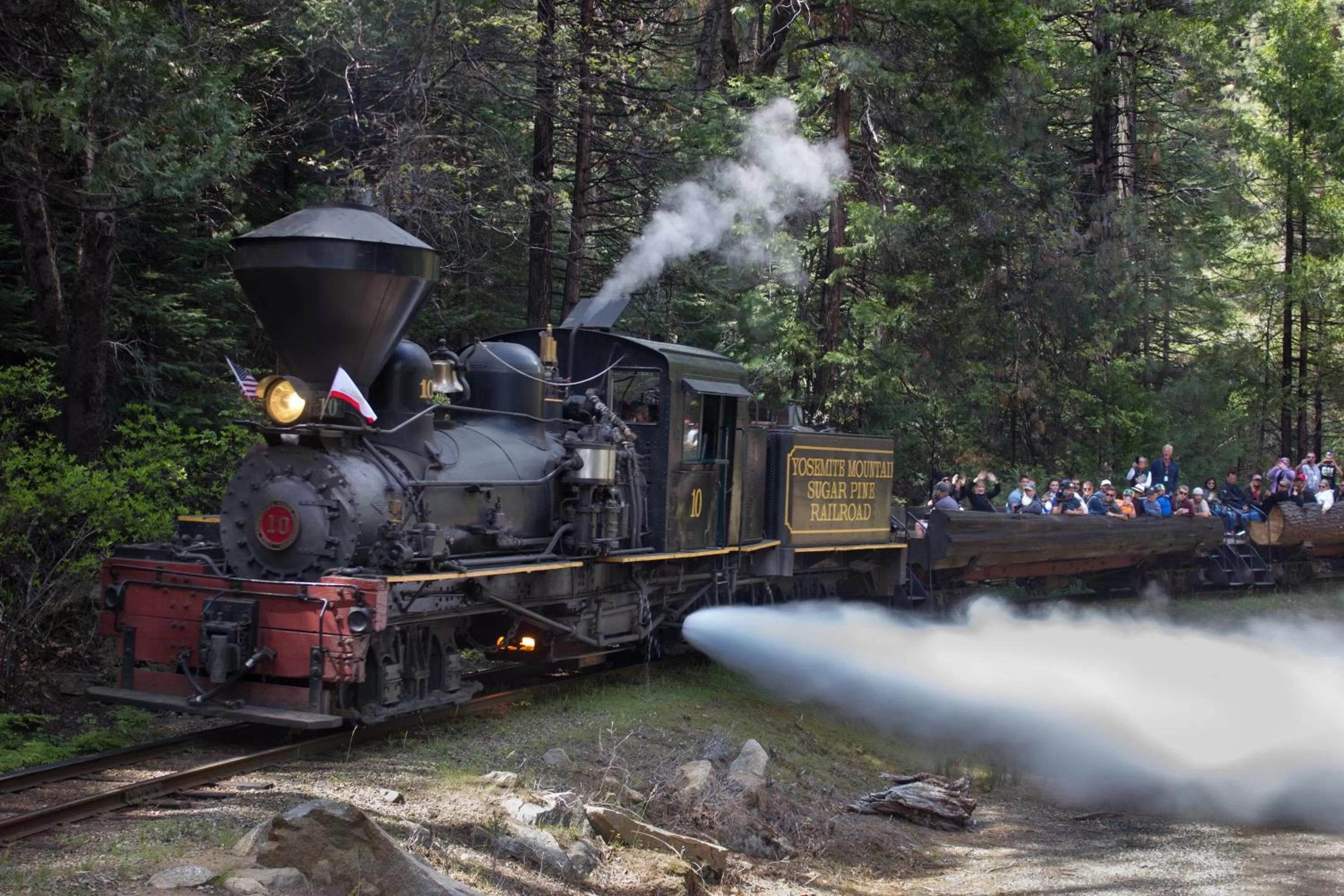 Nearby landmark in Holiday Inn Express & Suites Oakhurst-Yosemite Park Area by IHG