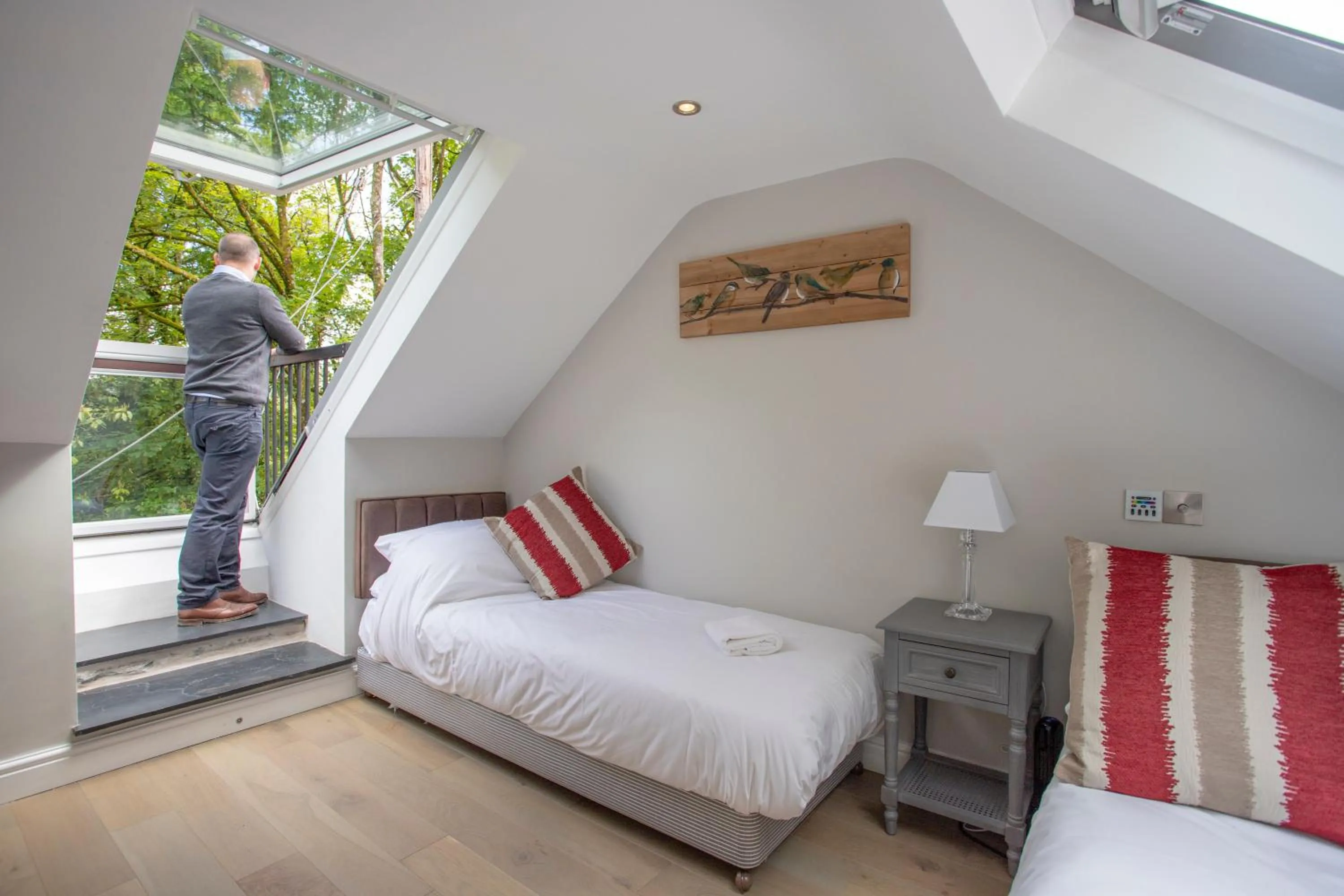 Bedroom, Bed in Aberdunant Hall