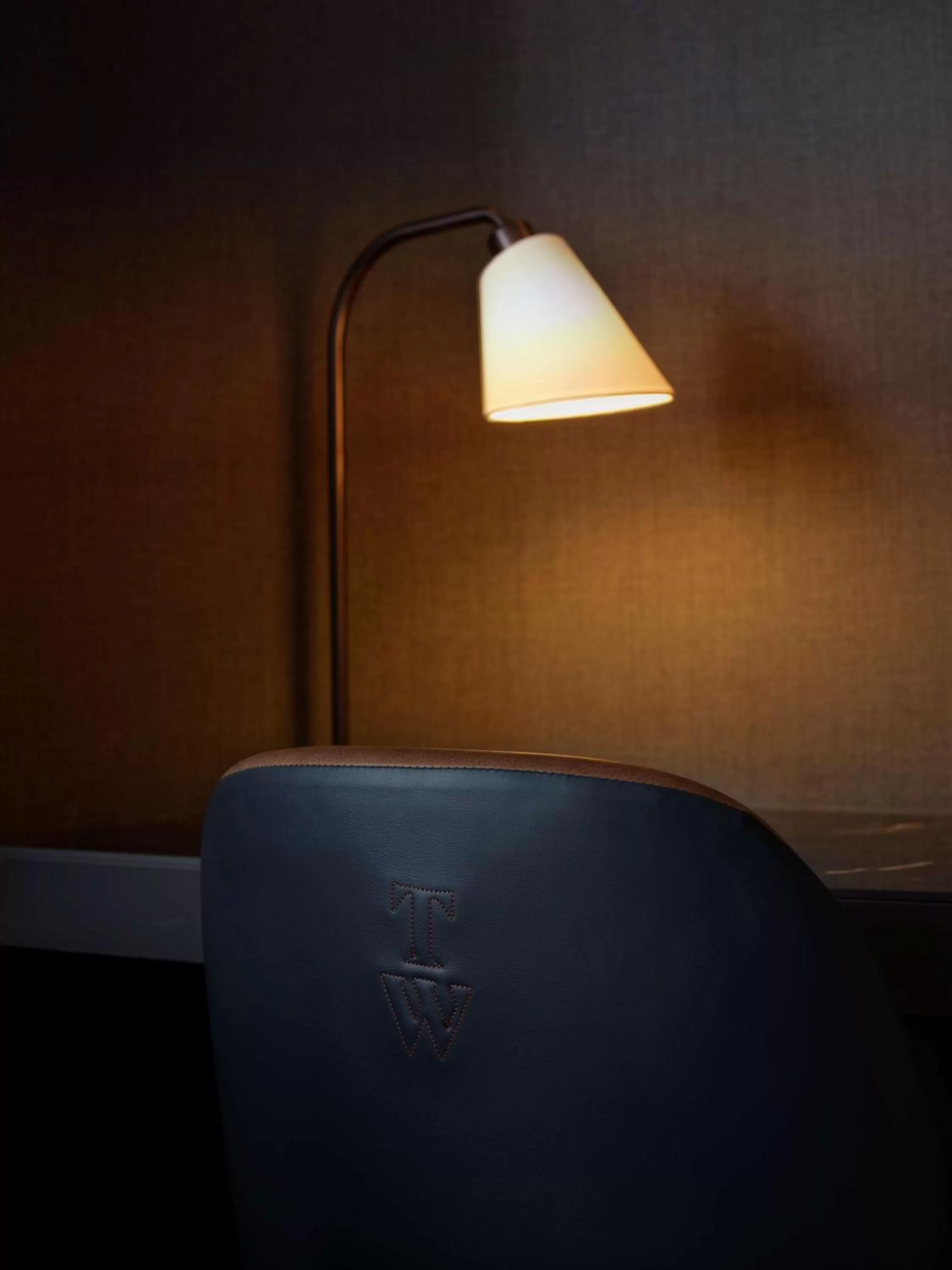 Bedroom in The Westminster London, Curio Collection by Hilton