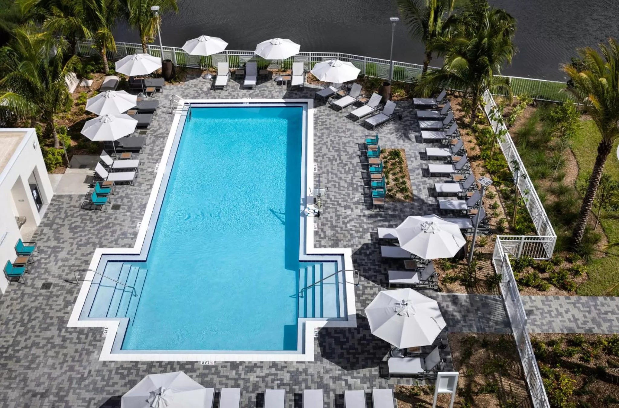 Swimming pool in EVEN Hotel Miami - Airport by IHG