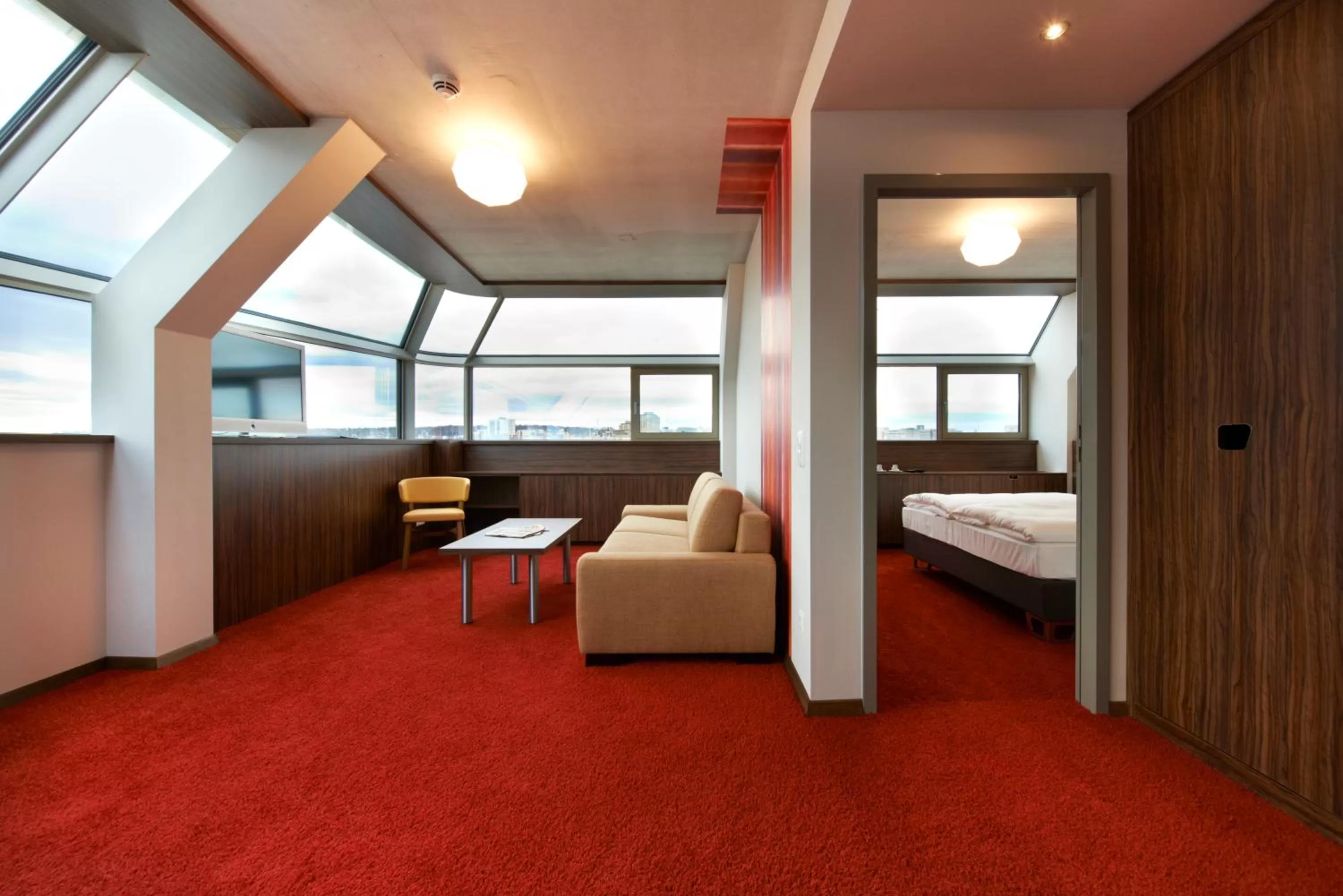 Photo of the whole room, Bed in Simm's Hotel - cityhotel next to Metro U3