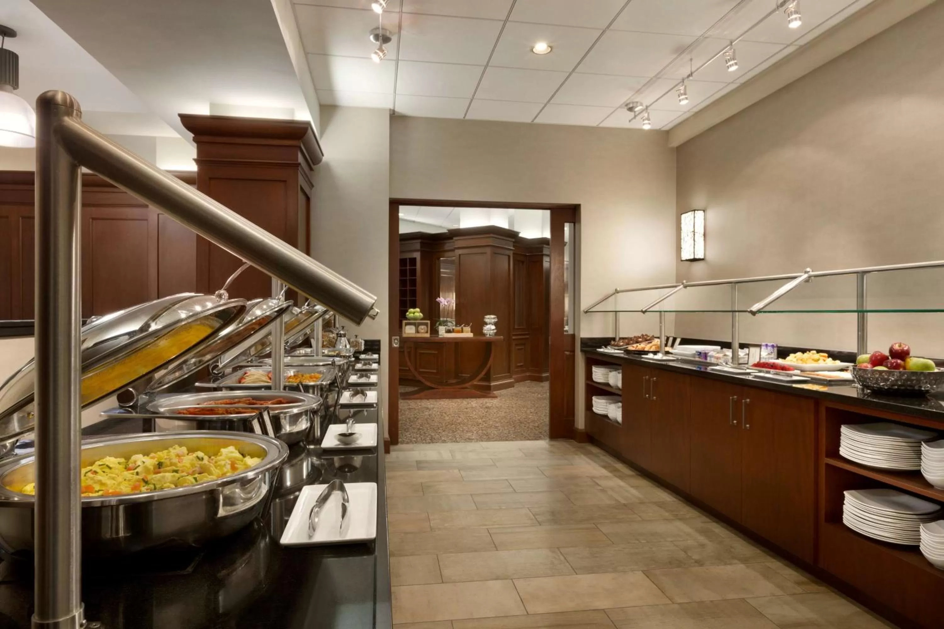 Restaurant/places to eat in Hilton Arlington