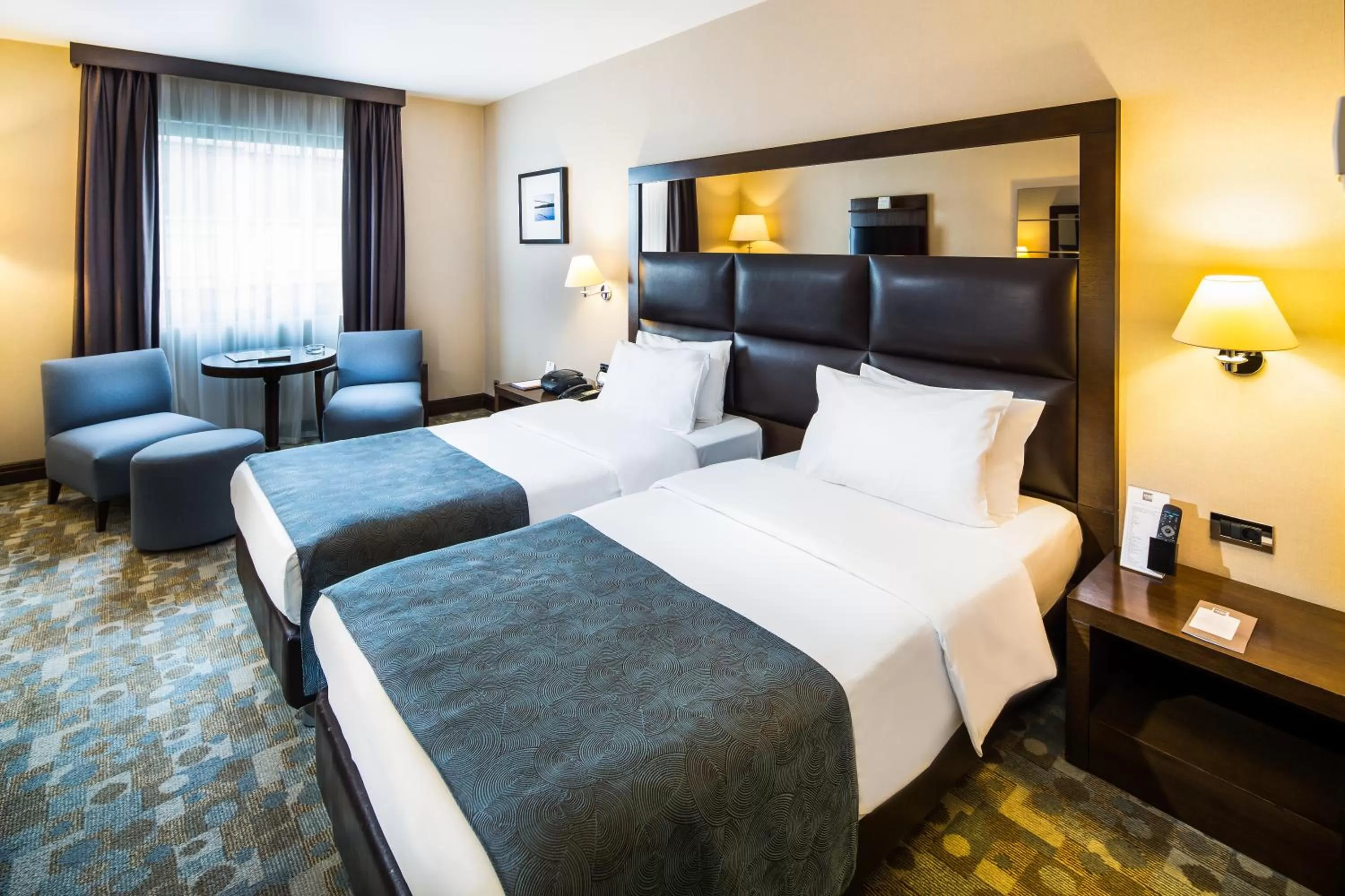 Bed in Midtown Hotel