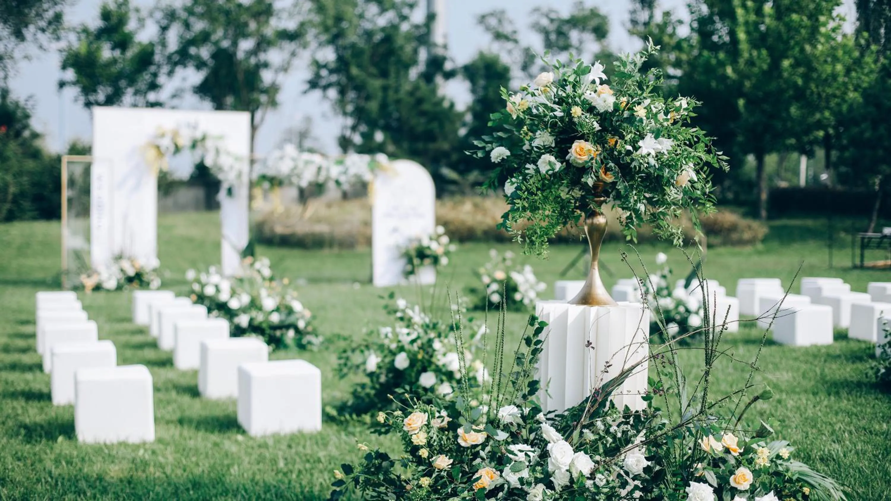 Meeting/conference room in Holiday Inn Beijing Shijingshan Parkview by IHG