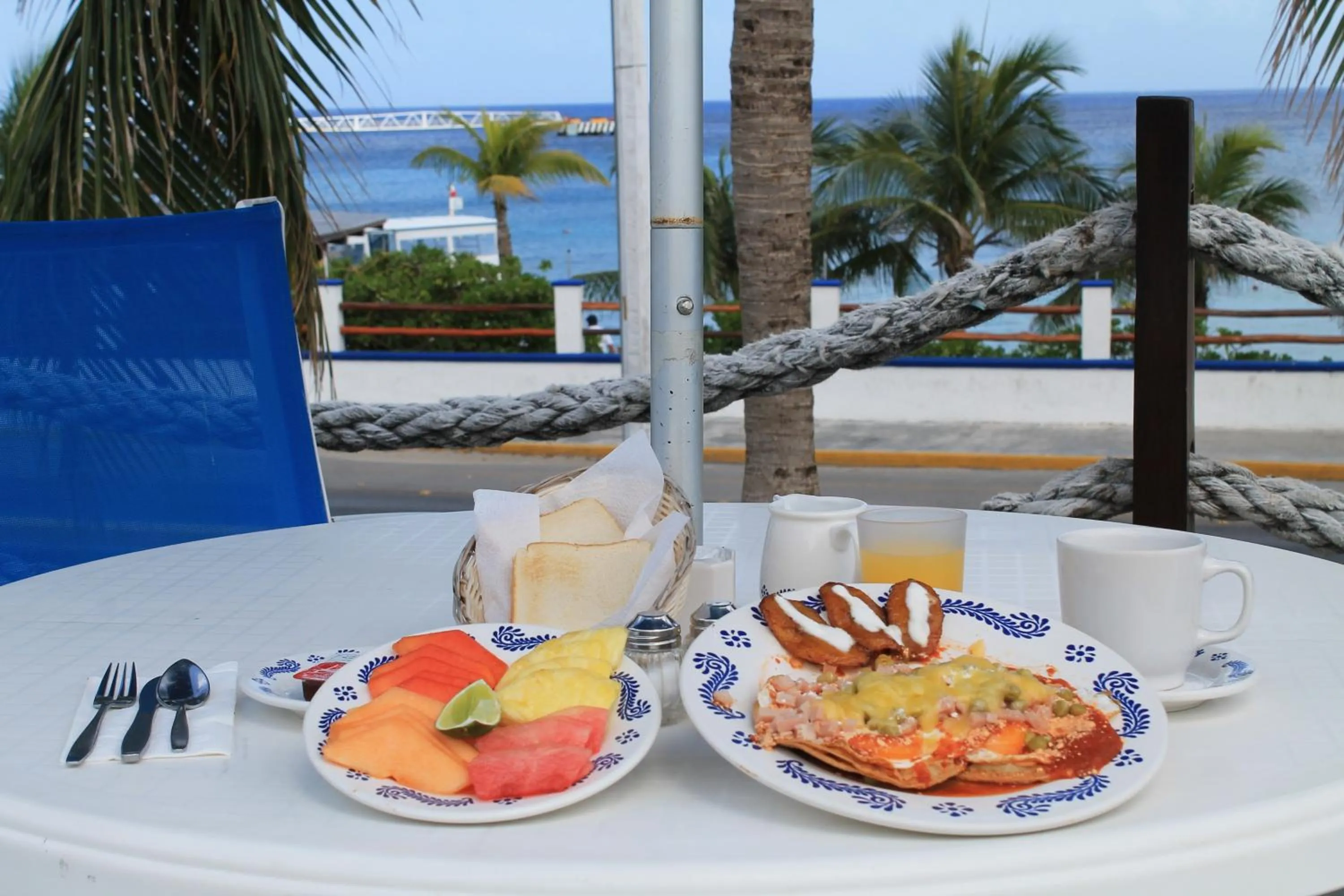 Breakfast in Casa del Mar Cozumel Hotel & Dive Resort with free access to an exclusive beach club