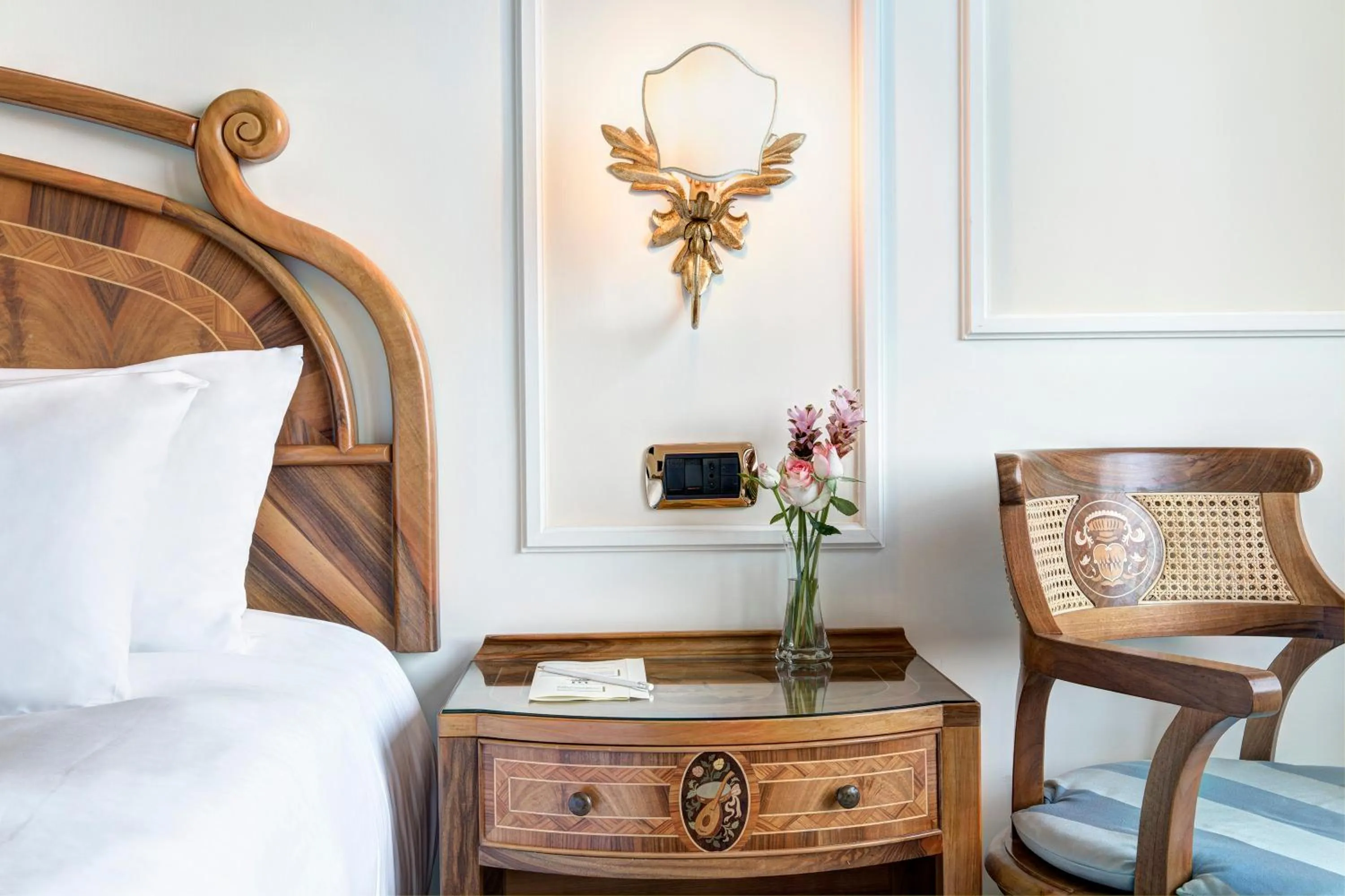 Decorative detail, Bed in Grand Hotel de la Ville