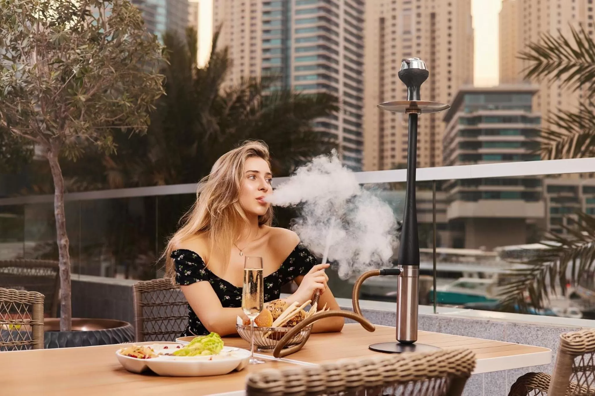 Restaurant/places to eat in Crowne Plaza Dubai Marina by IHG