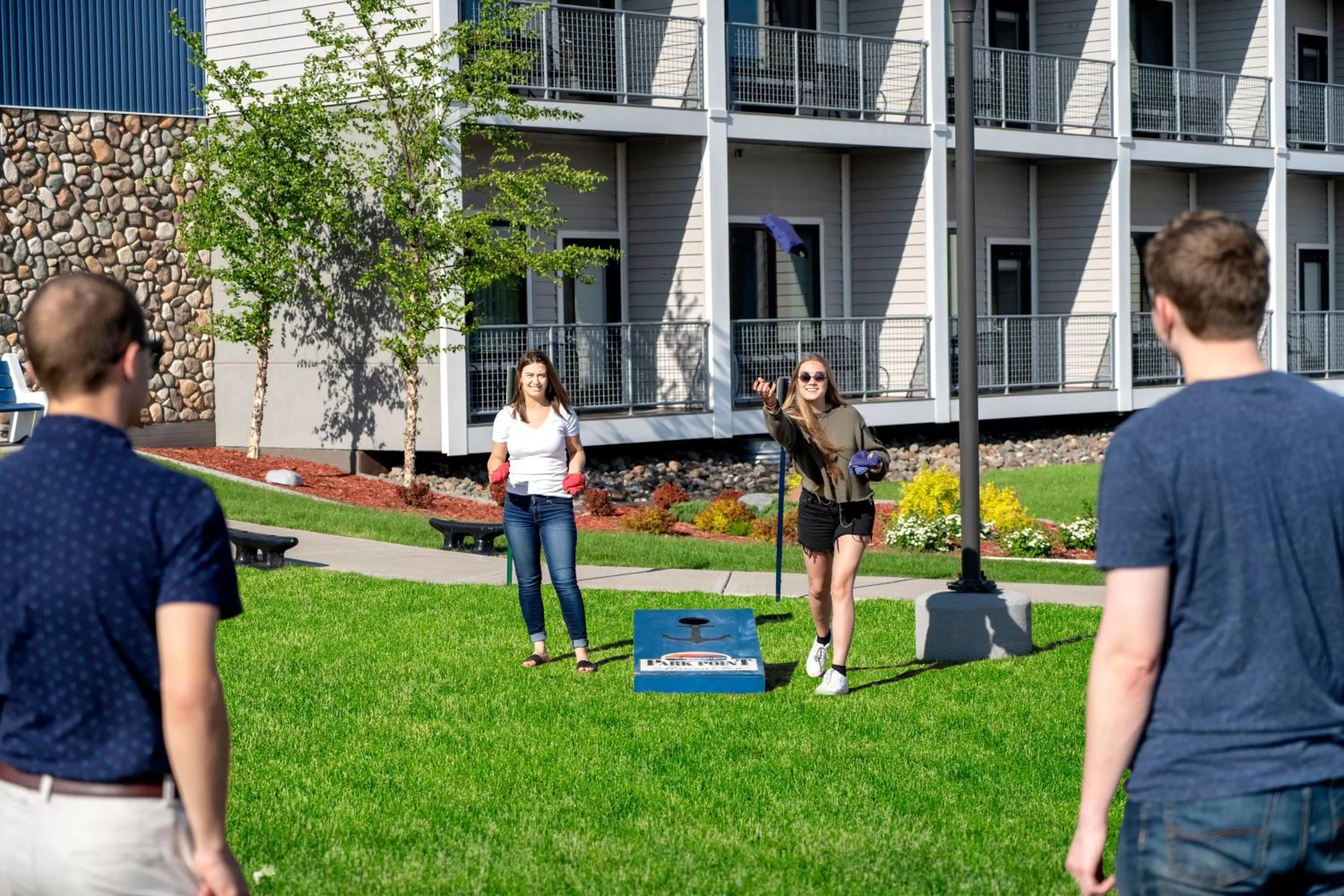 Property building in Park Point Marina Inn