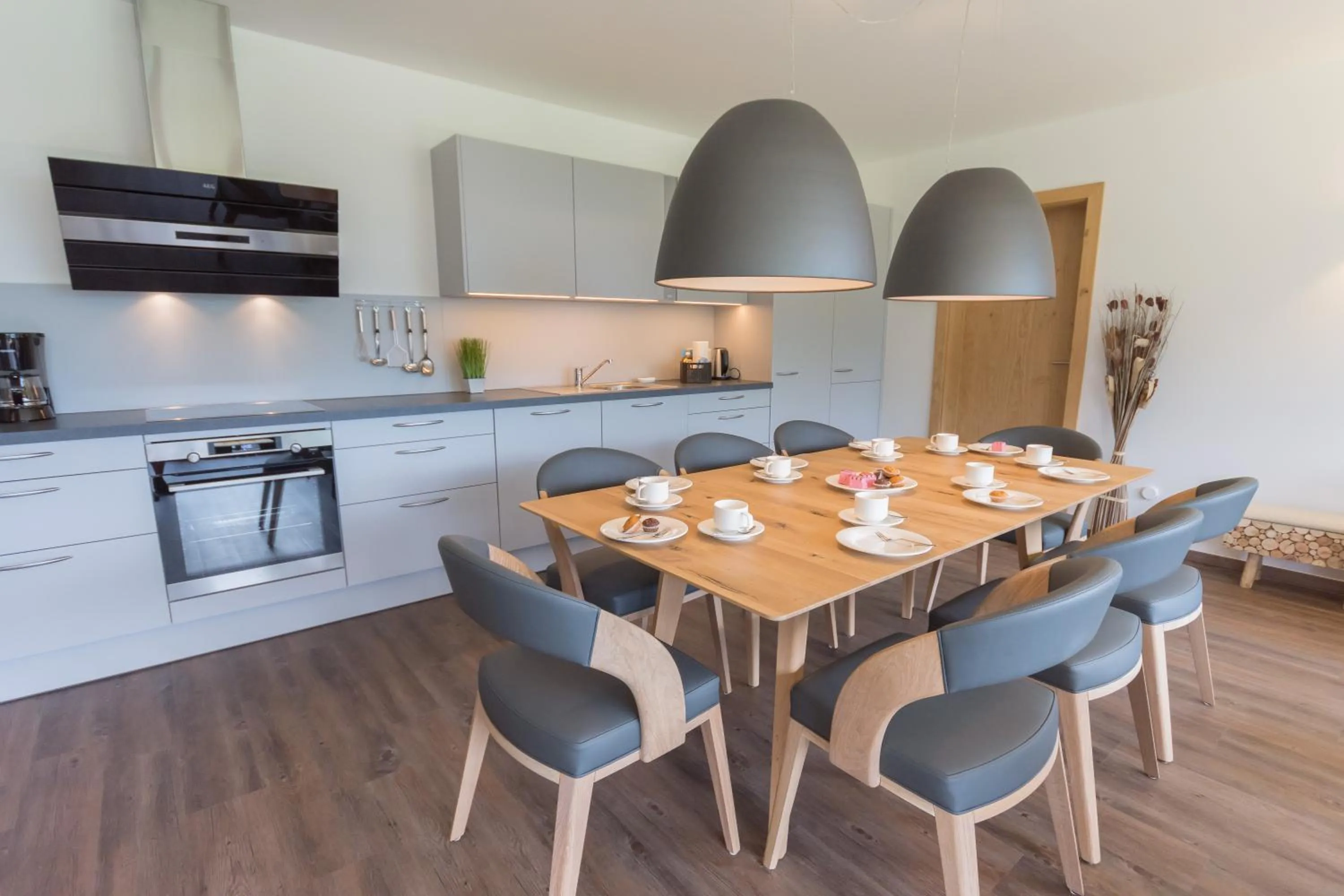 Dining Area in Schönblick Residence - Absolut Alpine Apartments