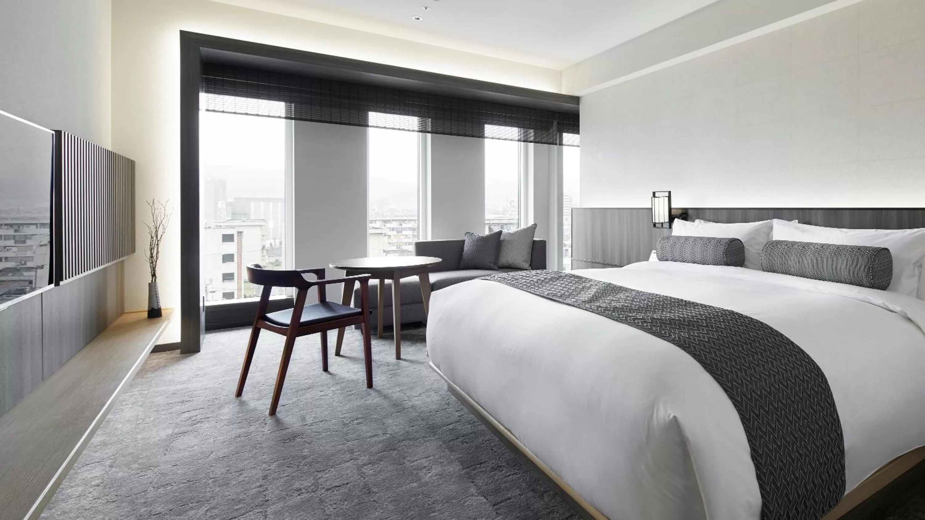 Photo of the whole room, Bed in The Thousand Kyoto