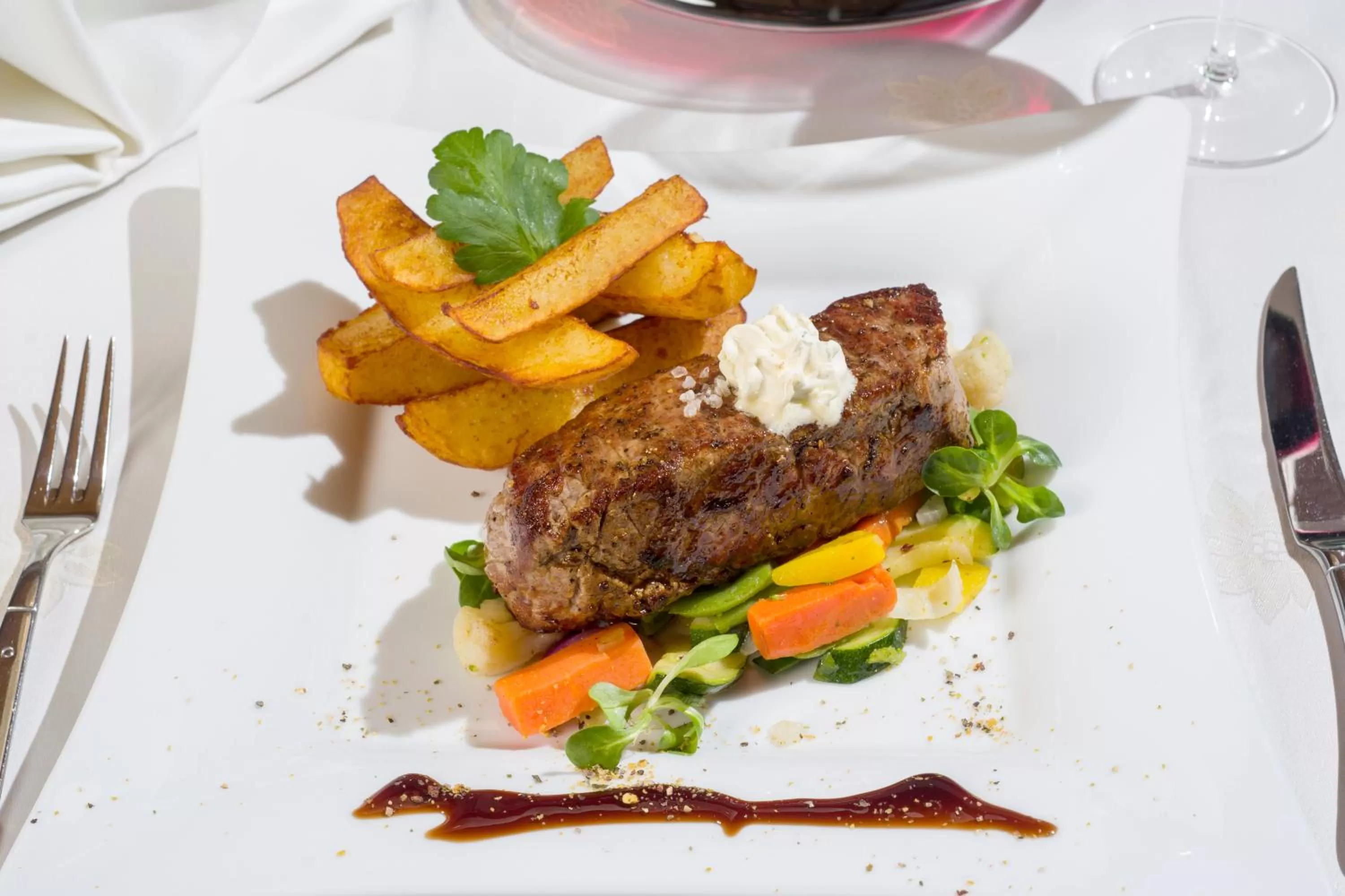 Restaurant/places to eat in Loipenstubn