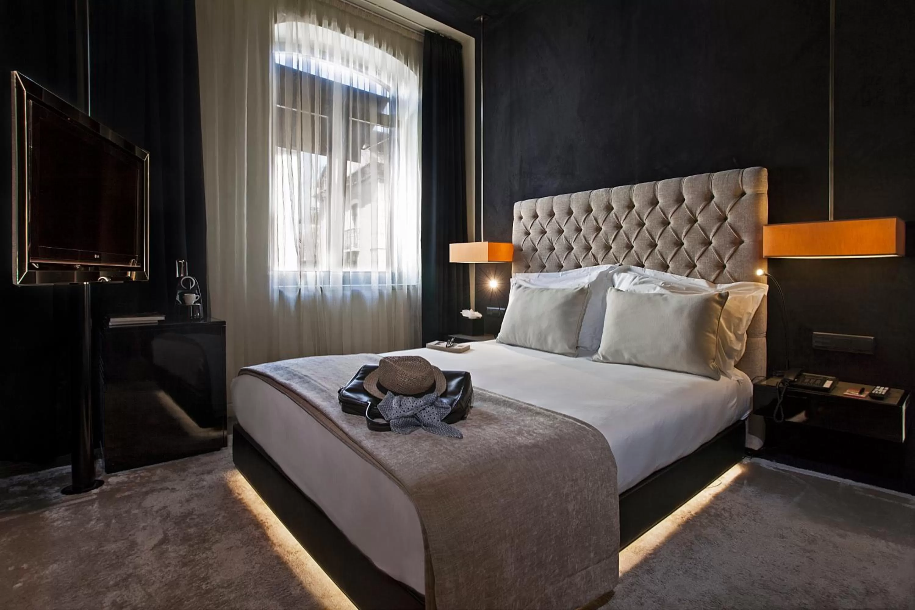 Bedroom, Bed in 9Hotel Mercy