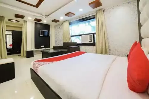 Photo of the whole room in HOTEL VEER BHUMI PALACE