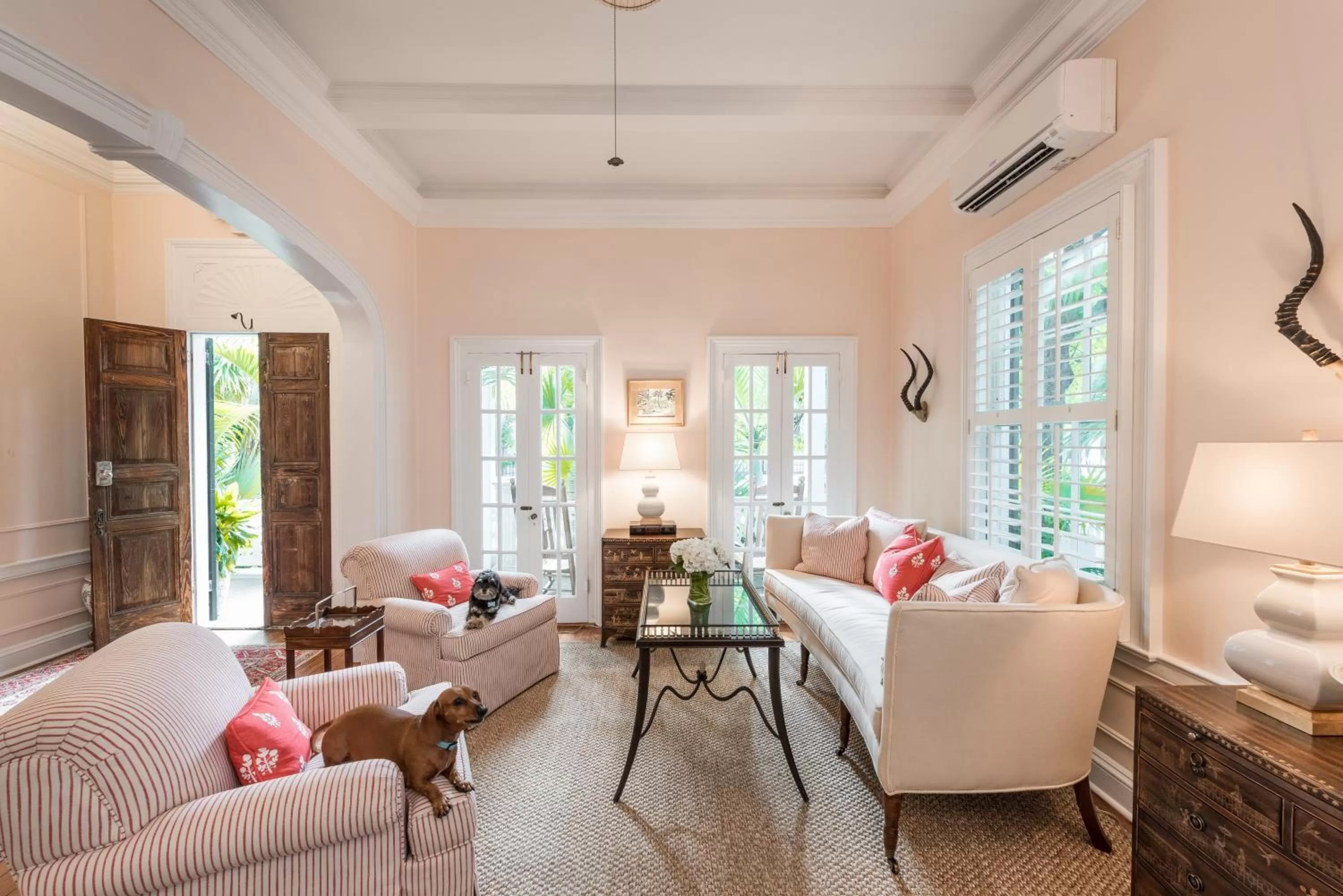 Lobby or reception, Seating Area in Old Town Manor