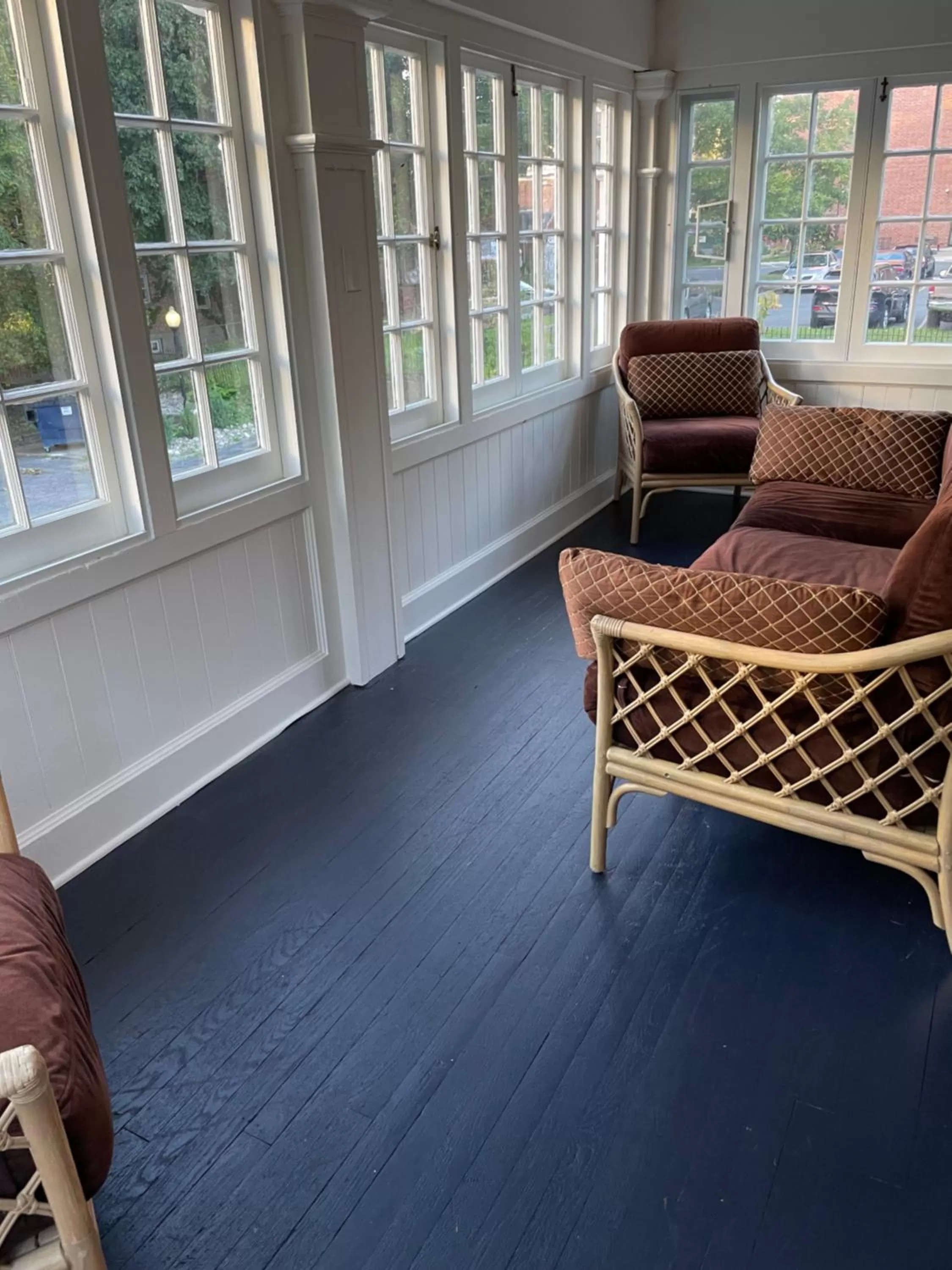 The Argus Hotel & Cocktail Lounge