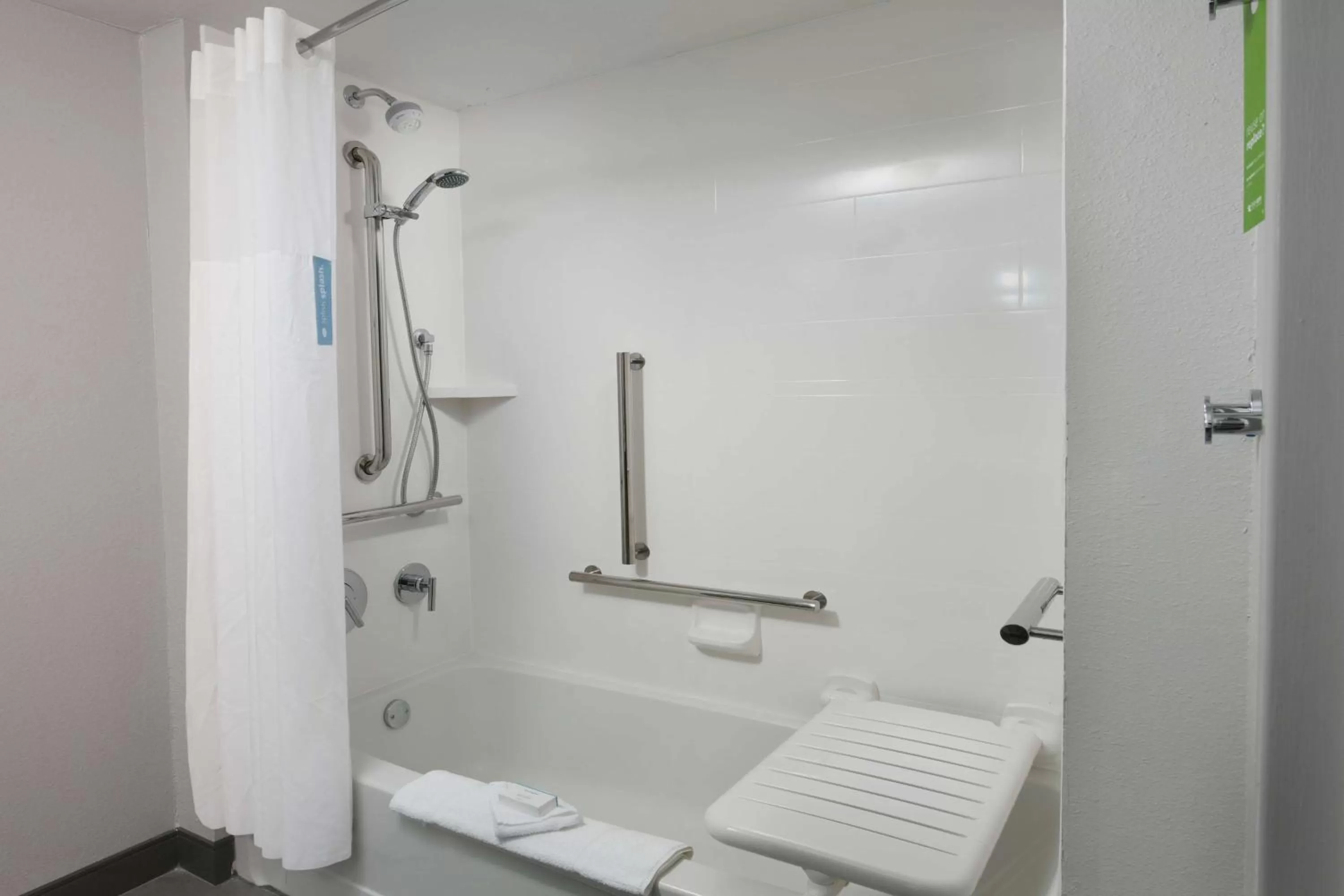 King Suite with Tub - Mobility Accessible in Hampton Inn & Suites Houston-Medical Center-NRG Park