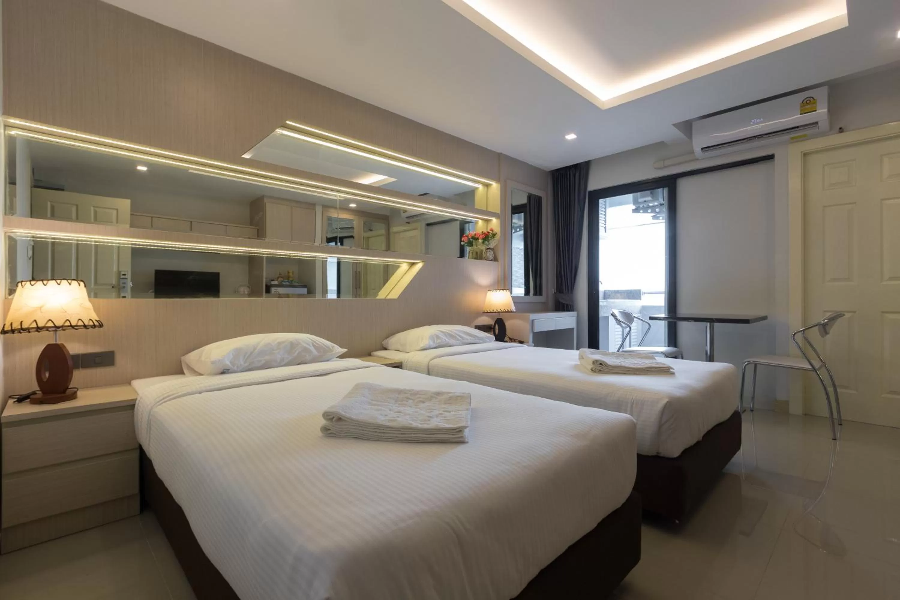 Bed in B-your home Hotel Don Mueang Airport Bangkok 如你家酒店
