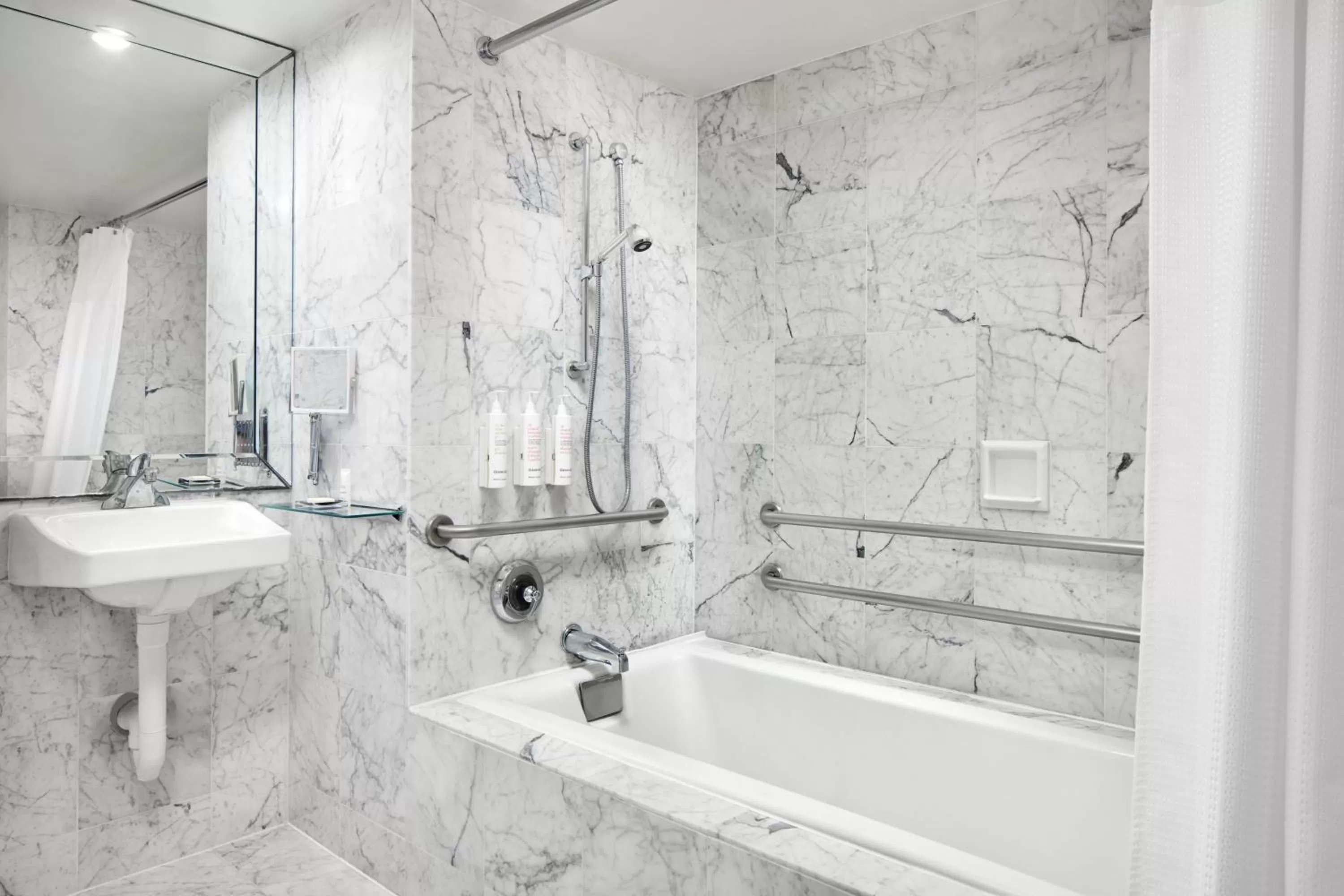 Bathroom in Westfields Marriott Washington Dulles