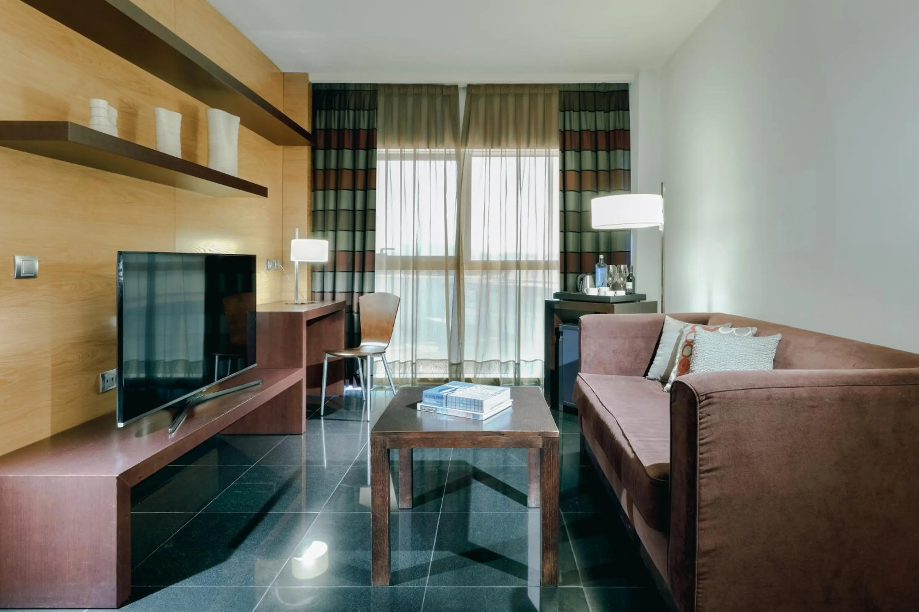 TV and multimedia in Hesperia Fira