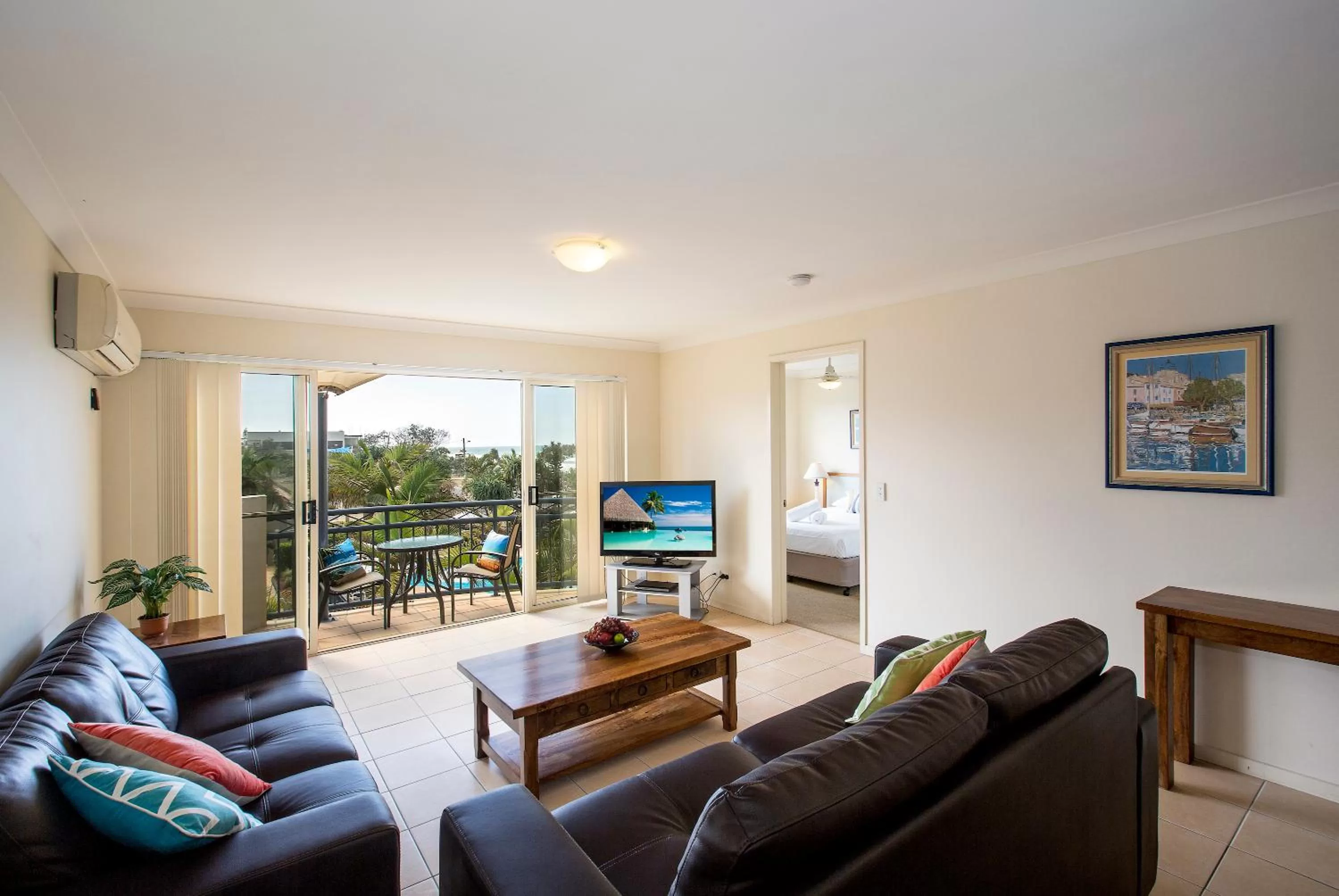 Day in Golden Riviera Absolute Beachfront Resort