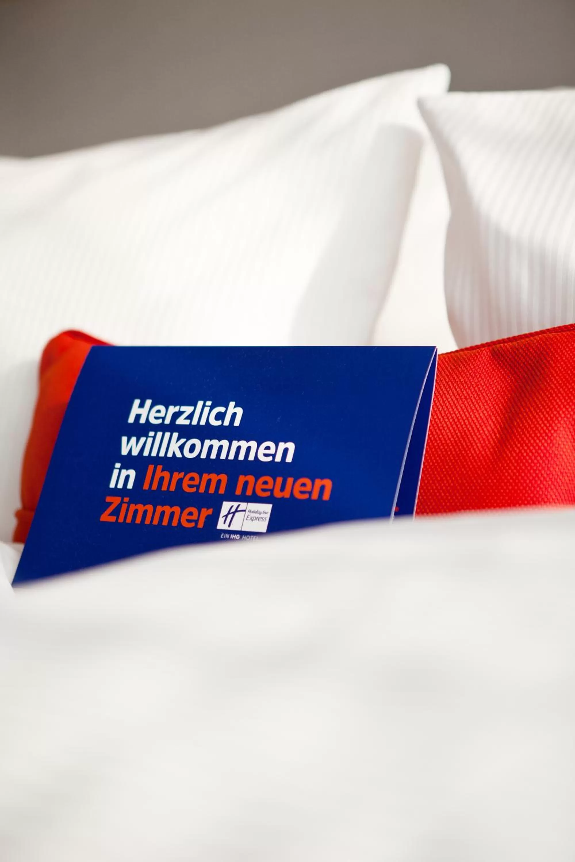 Bed in Holiday Inn Express - Offenburg by IHG