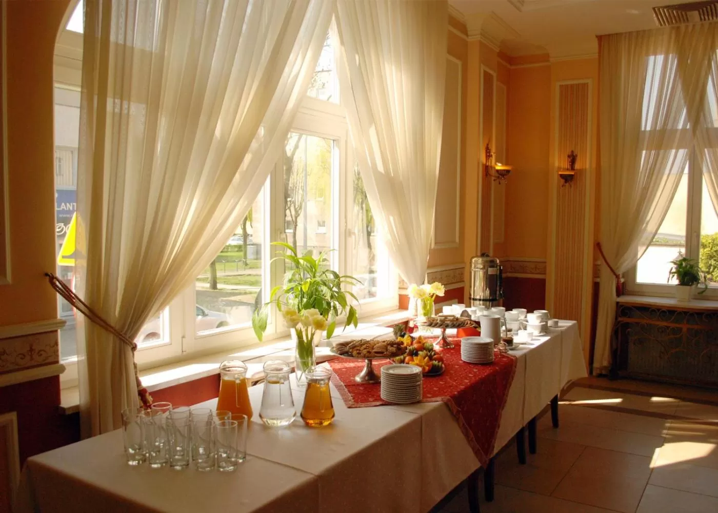 City view in Villa Royal