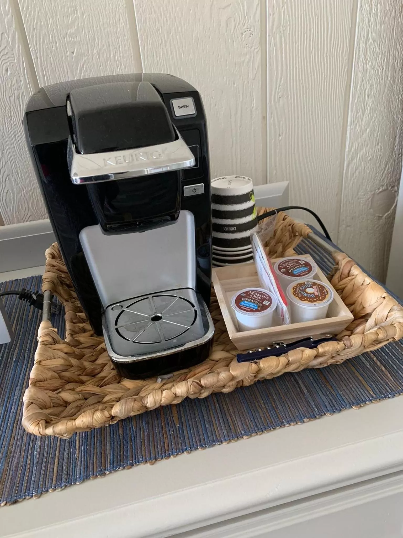 Coffee/tea facilities in Ocean Glass Inn