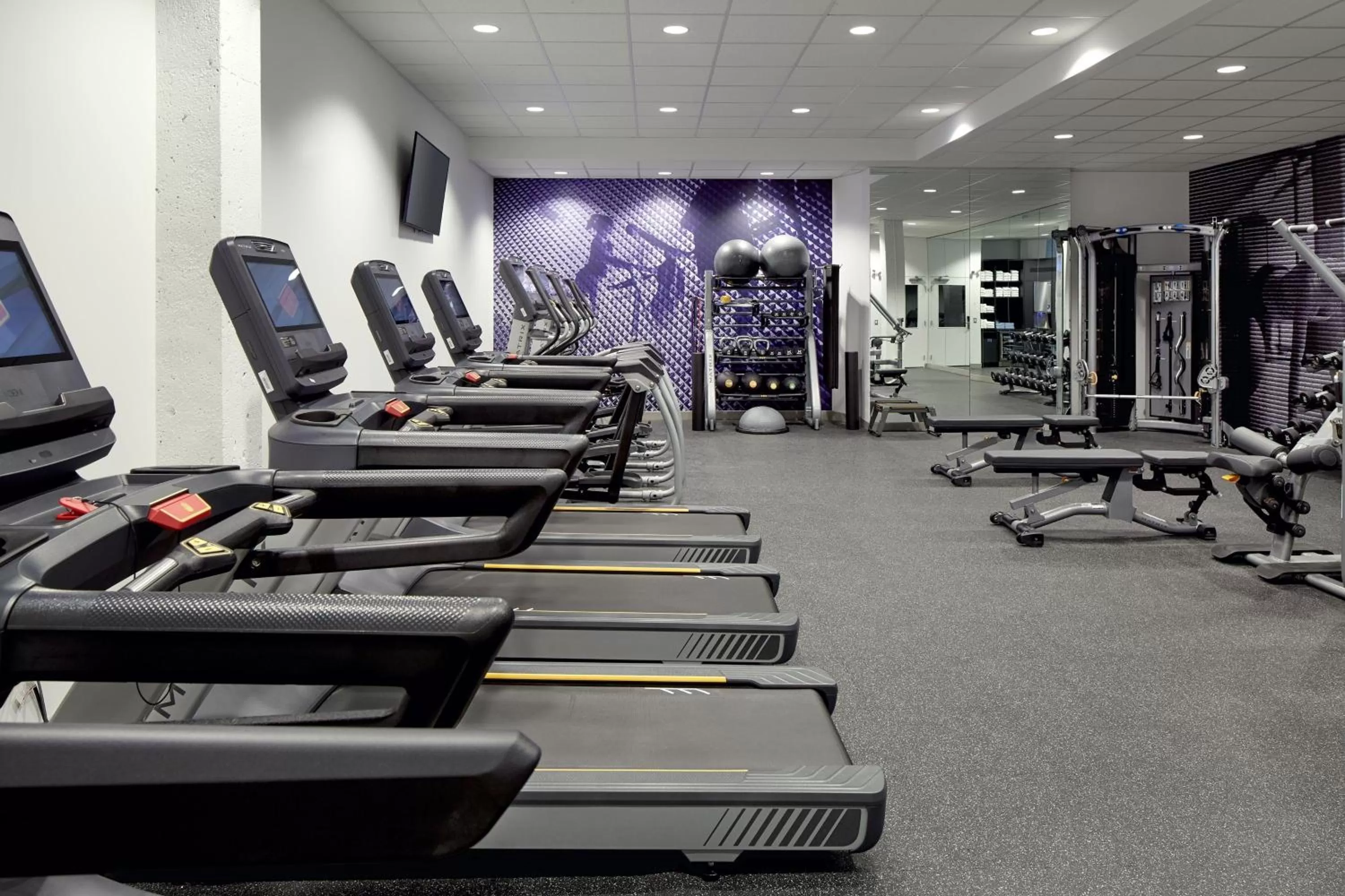 Fitness centre/facilities in Delta Hotels by Marriott Mont Sainte-Anne, Resort & Convention Center