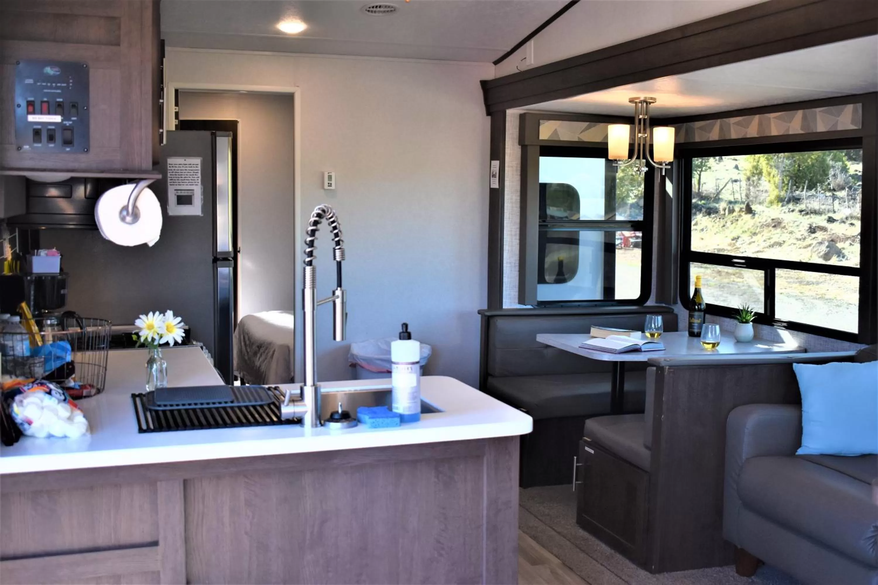 Kitchen or kitchenette in Grand Canyon RV Glamping
