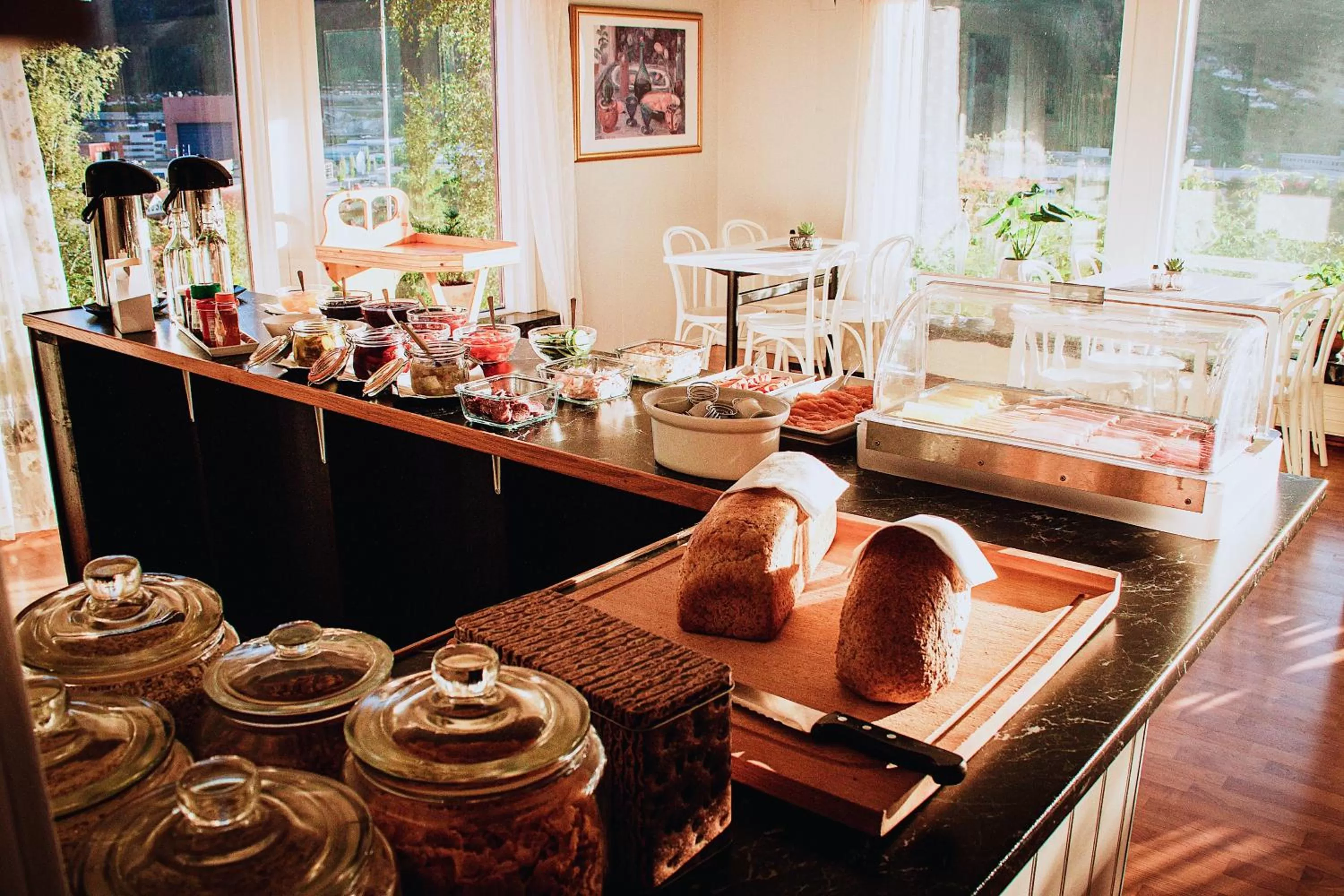 Buffet breakfast in Førde Pensjonat