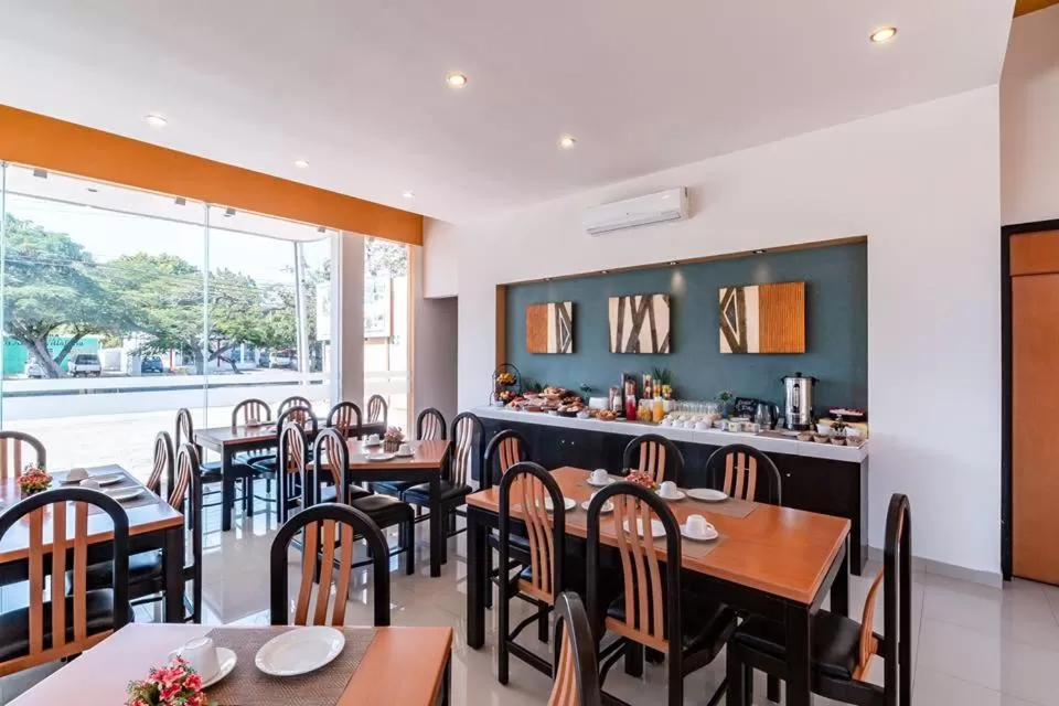 Breakfast in Tecnohotel Itzáes