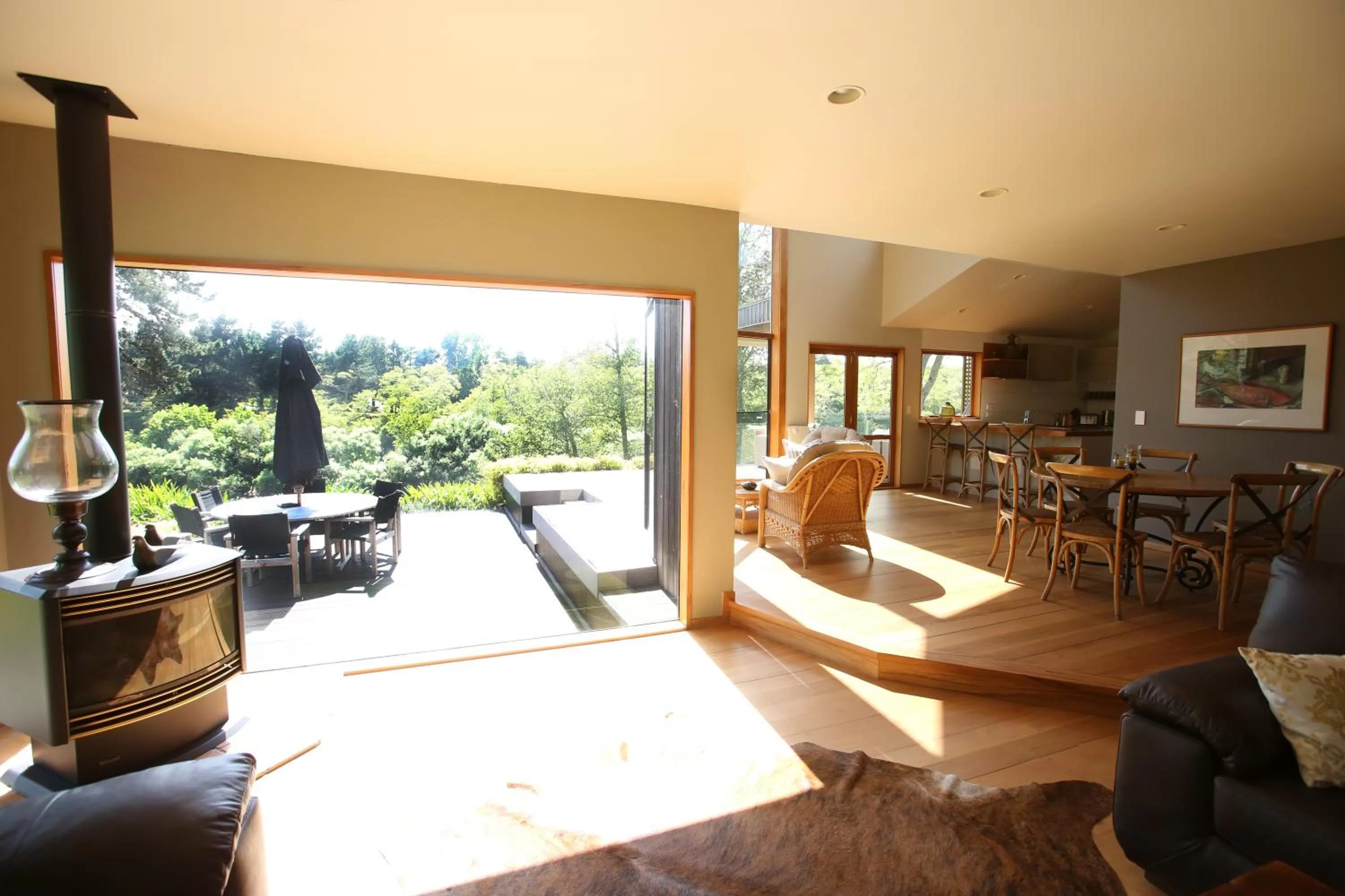 Living room, Seating Area in On The River