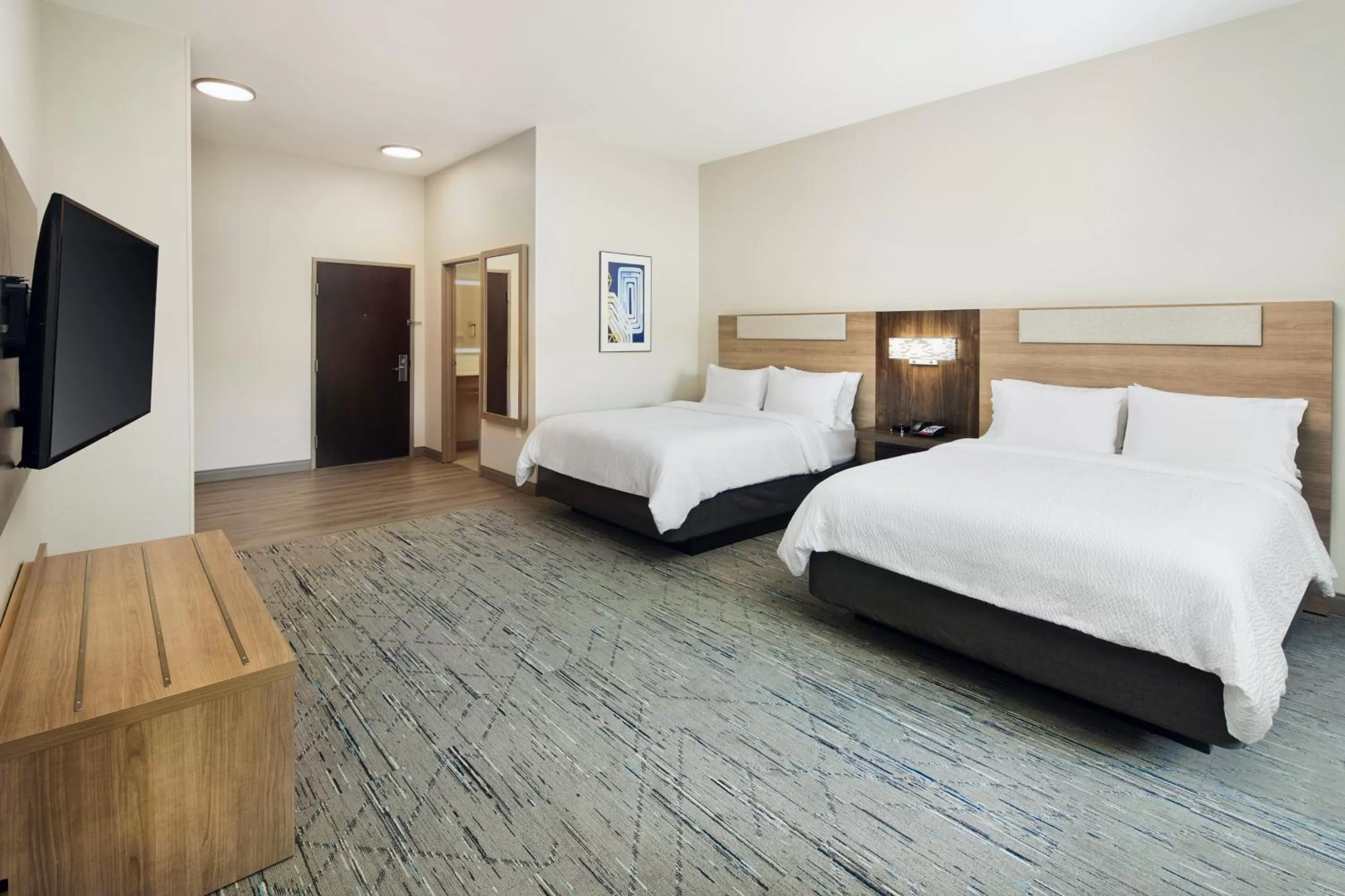 Photo of the whole room, Bed in Holiday Inn Express & Suites Bridgeport by IHG
