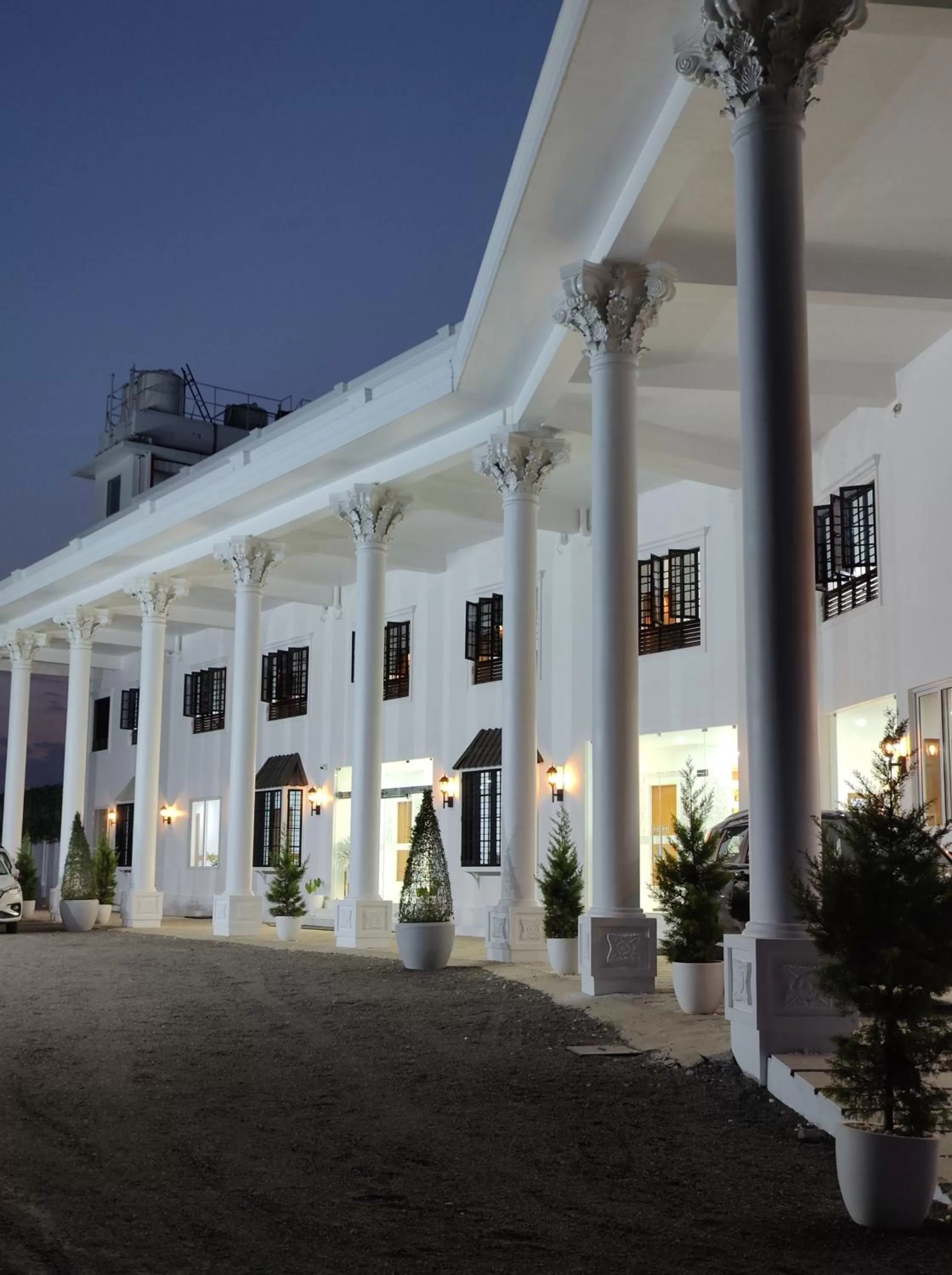 Property building in HOTEL WHITE HOUSE, Munnar