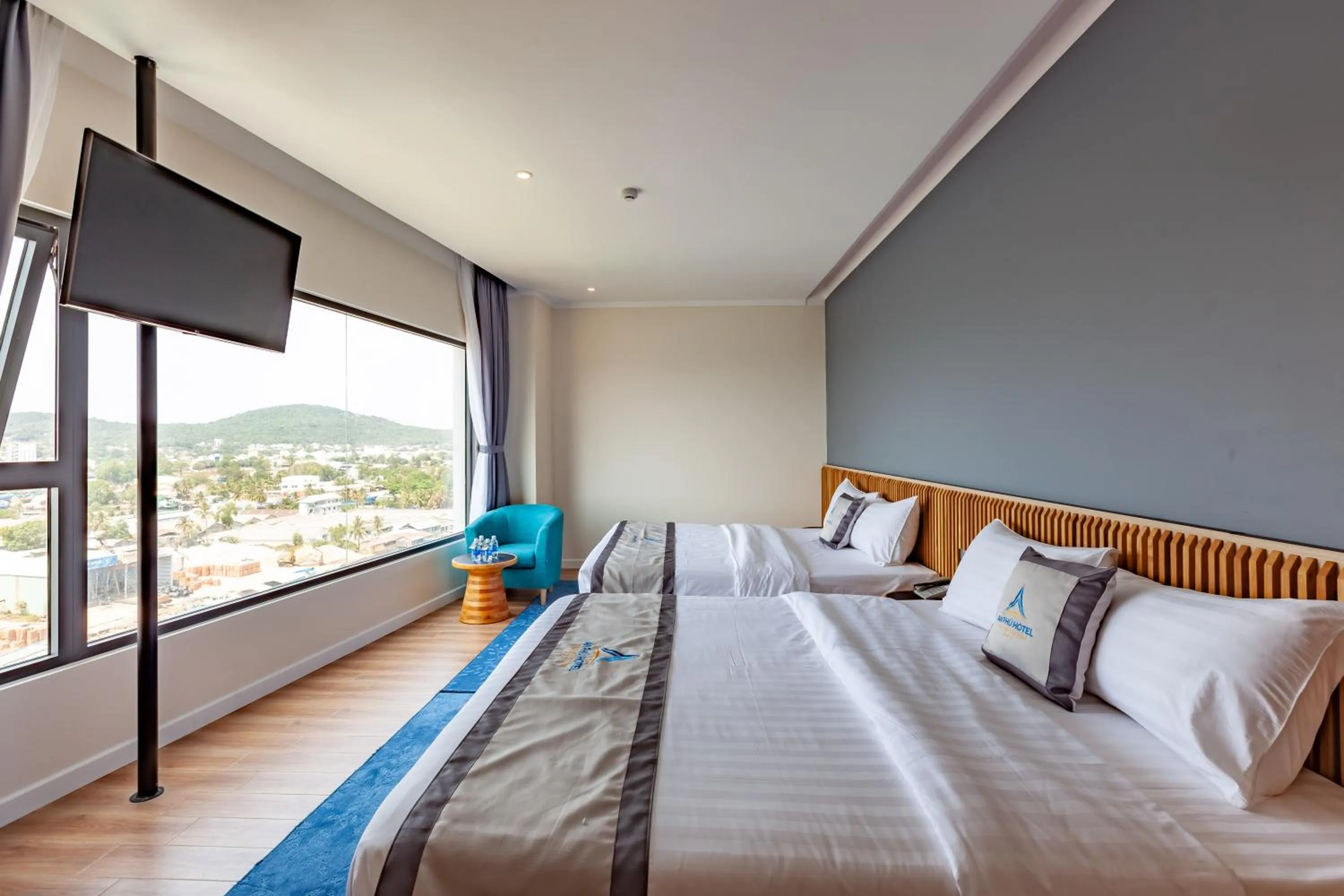 Bedroom, Bed in An Phu Hotel