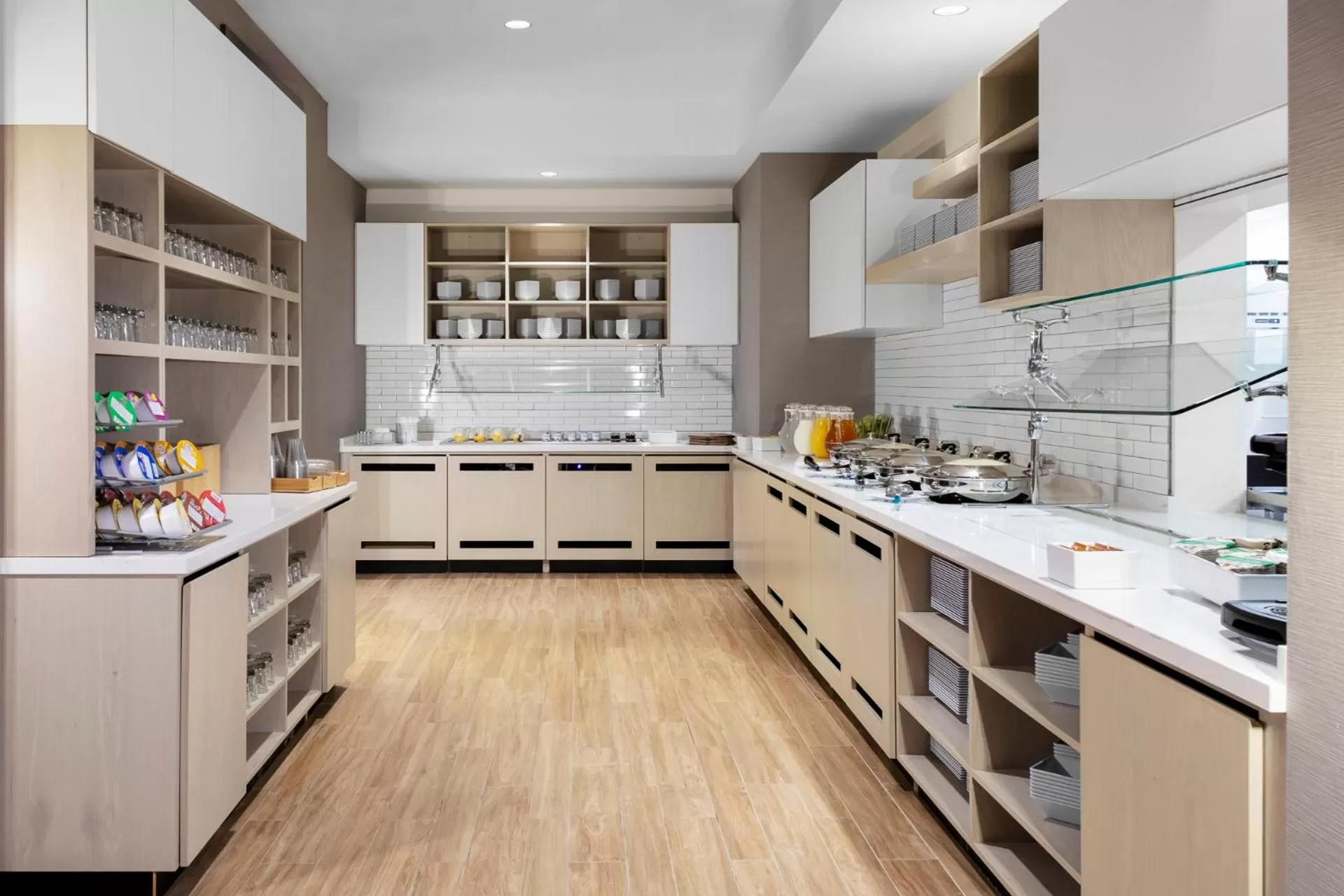 Breakfast in Hyatt House The Woodlands-Shenandoah