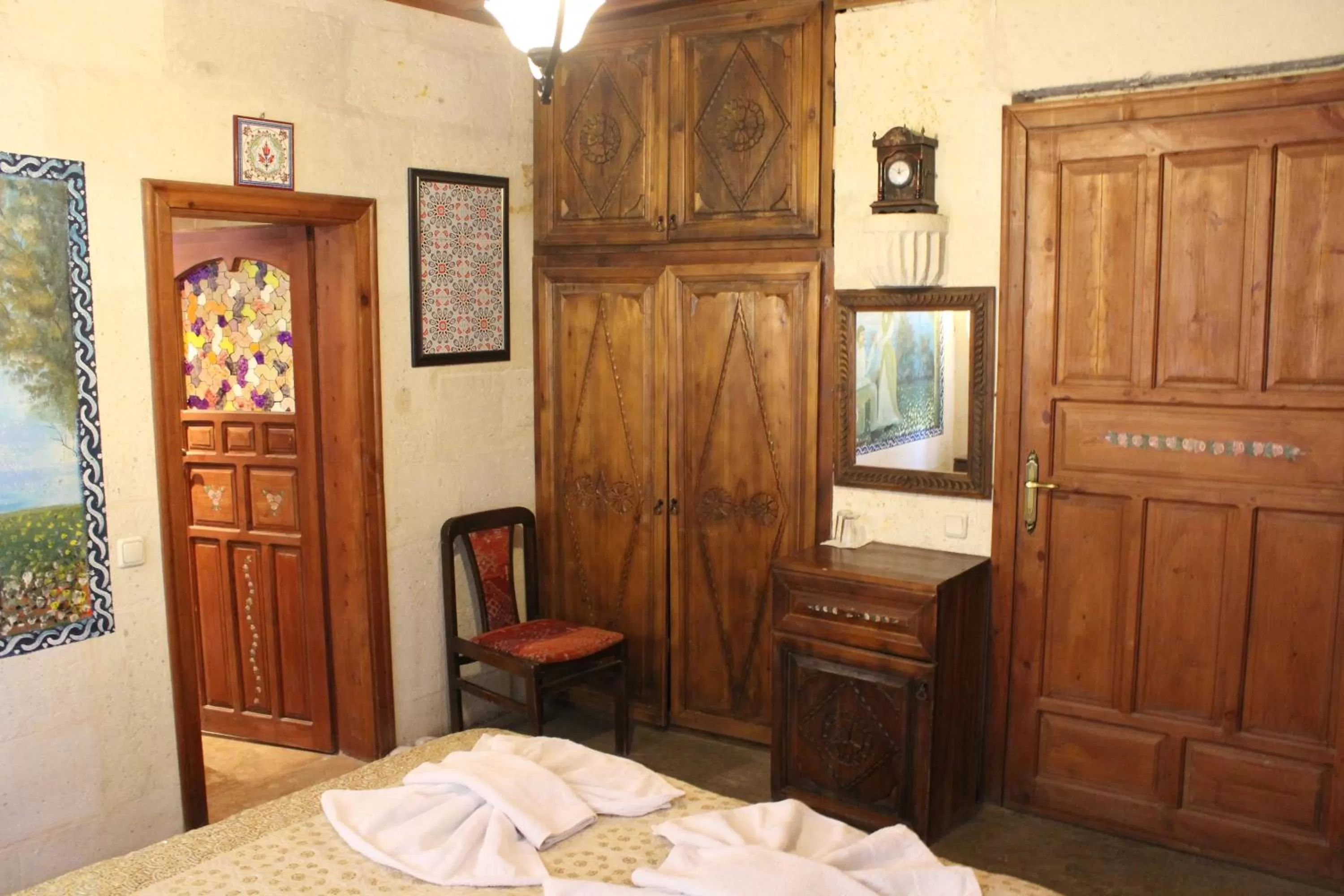 Other, Bed in Kismet Cave House