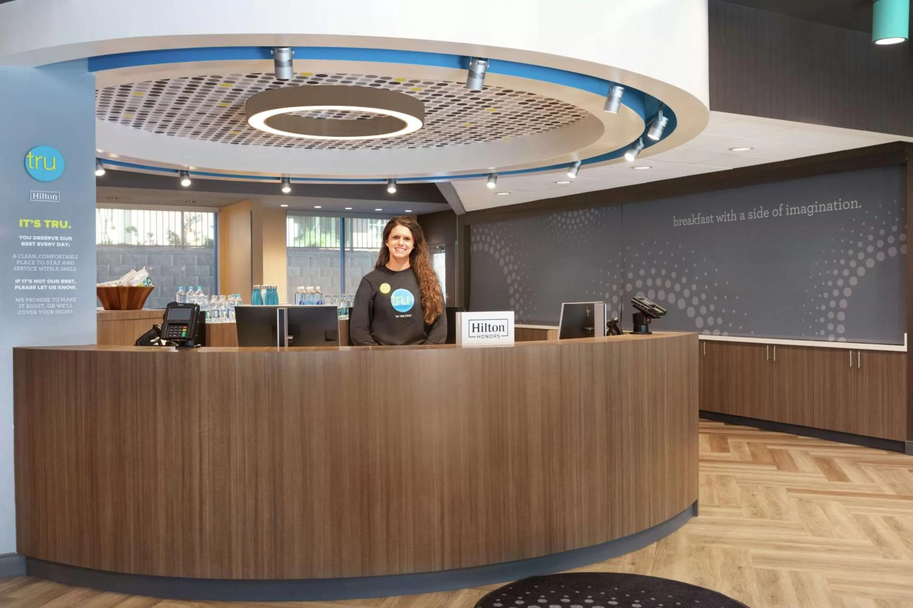 Lobby or reception in Tru By Hilton Harbison Columbia