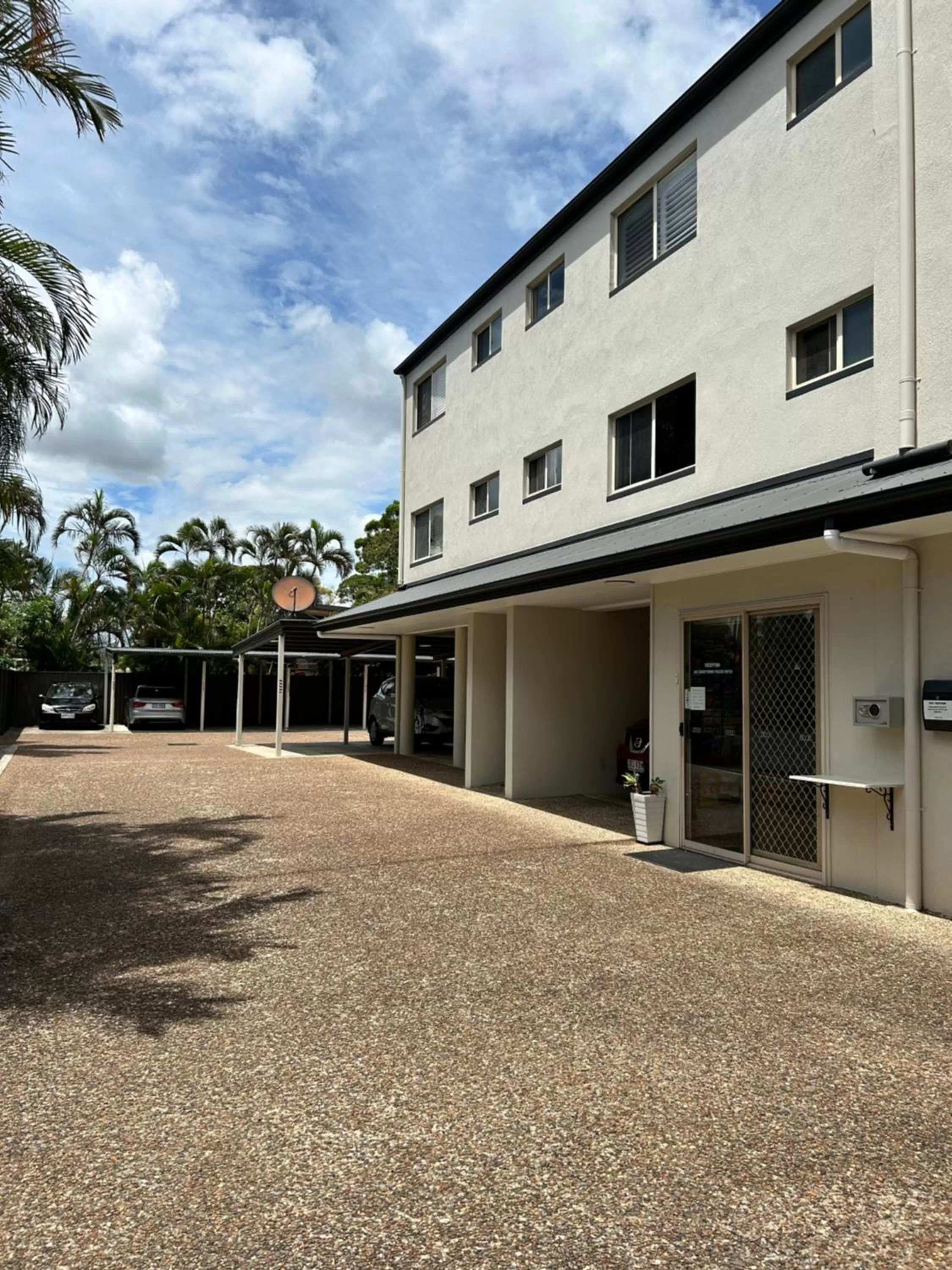 River Sands Apartments