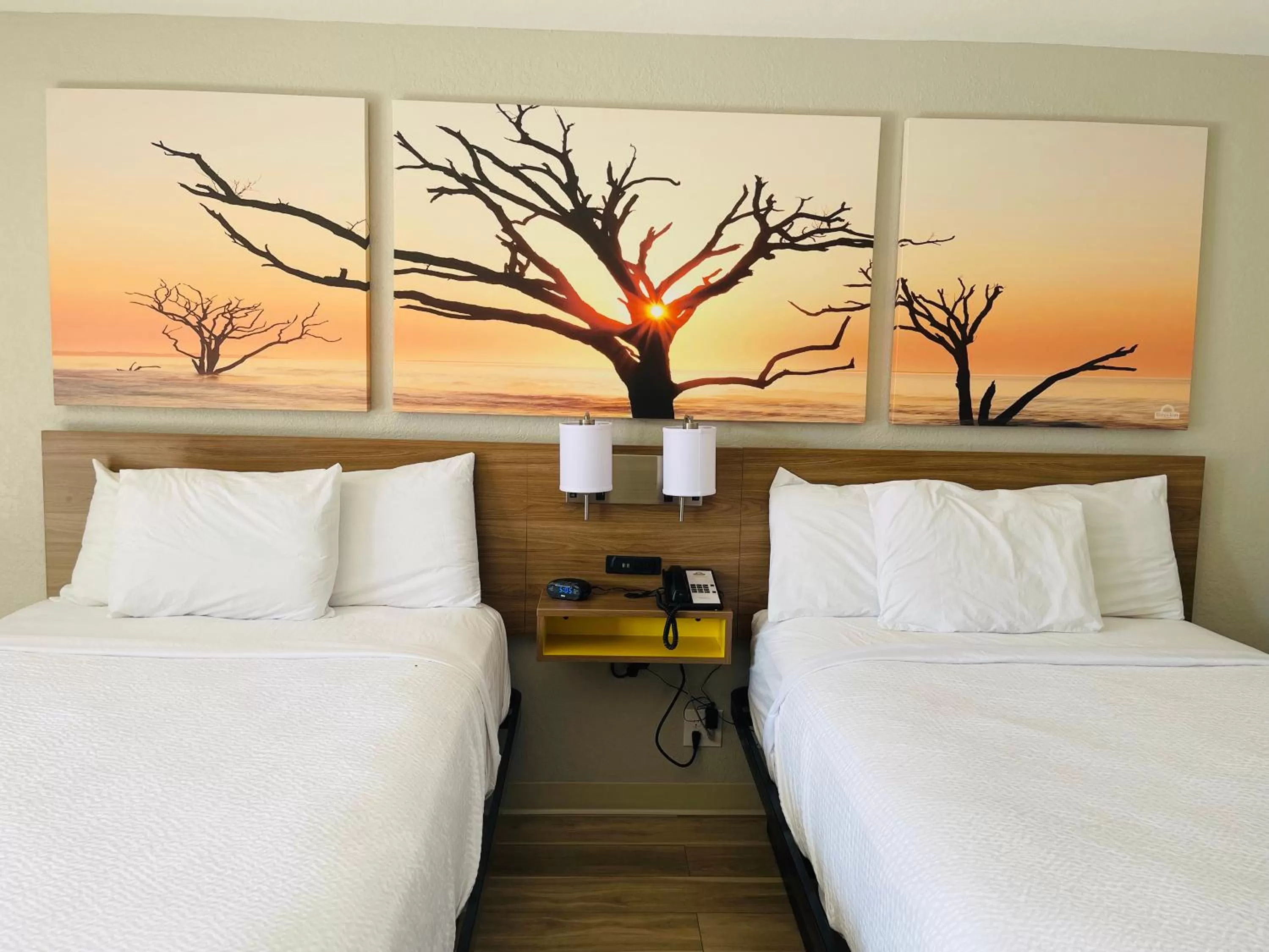 Bedroom, Bed in Days Inn by Wyndham Killeen Fort Hood