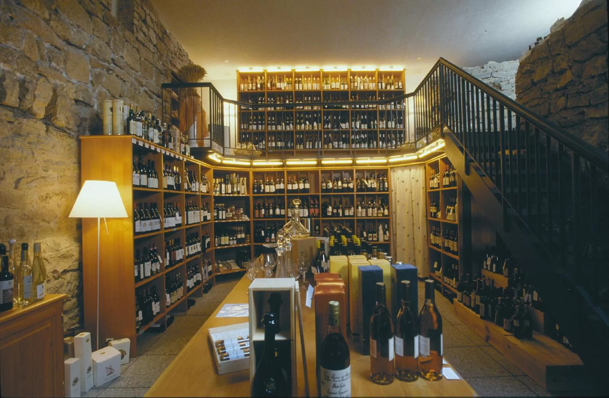 On-site shops in Gast - und Kulturhaus Der Teufelhof Basel