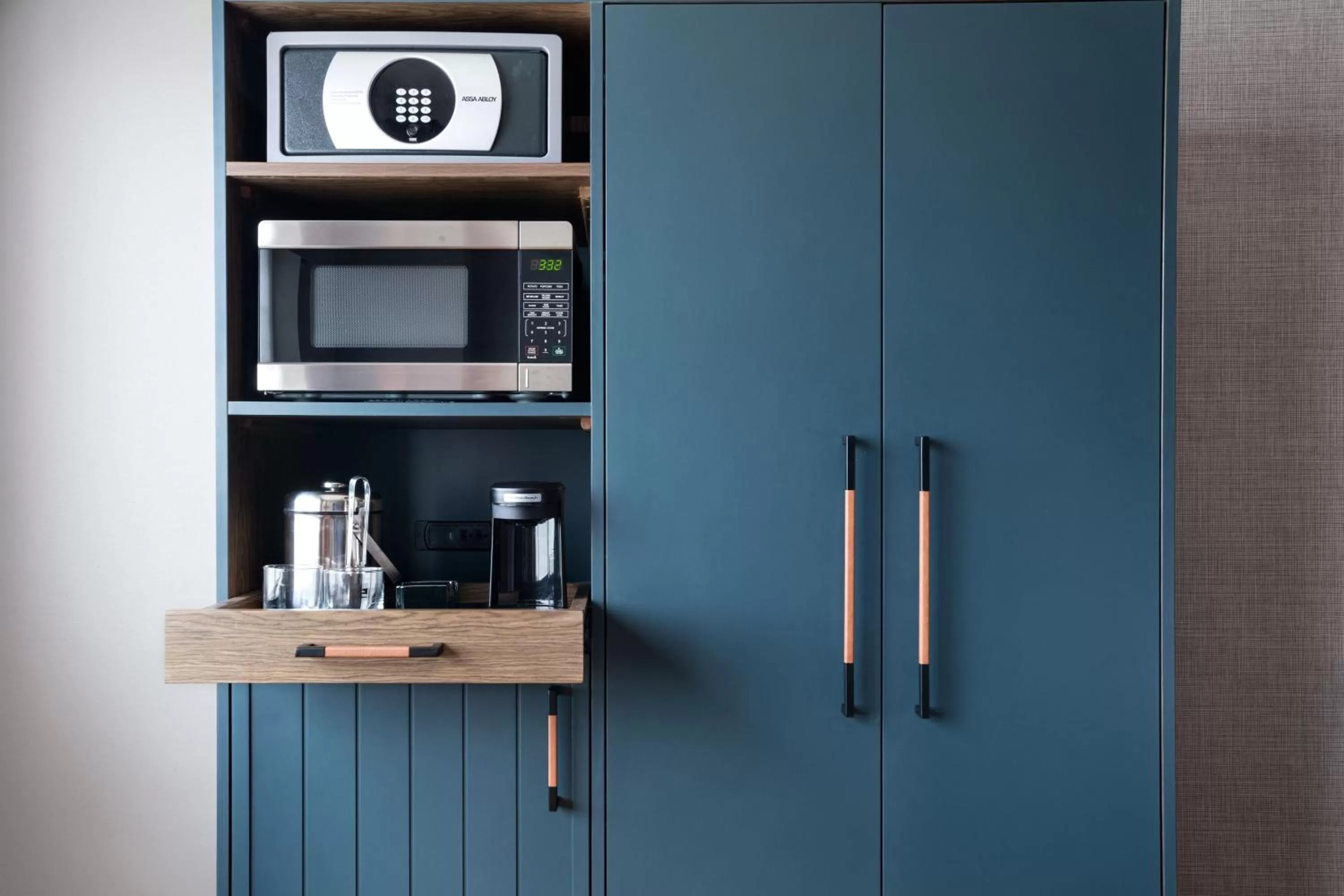 Photo of the whole room in Four Points by Sheraton Houston West