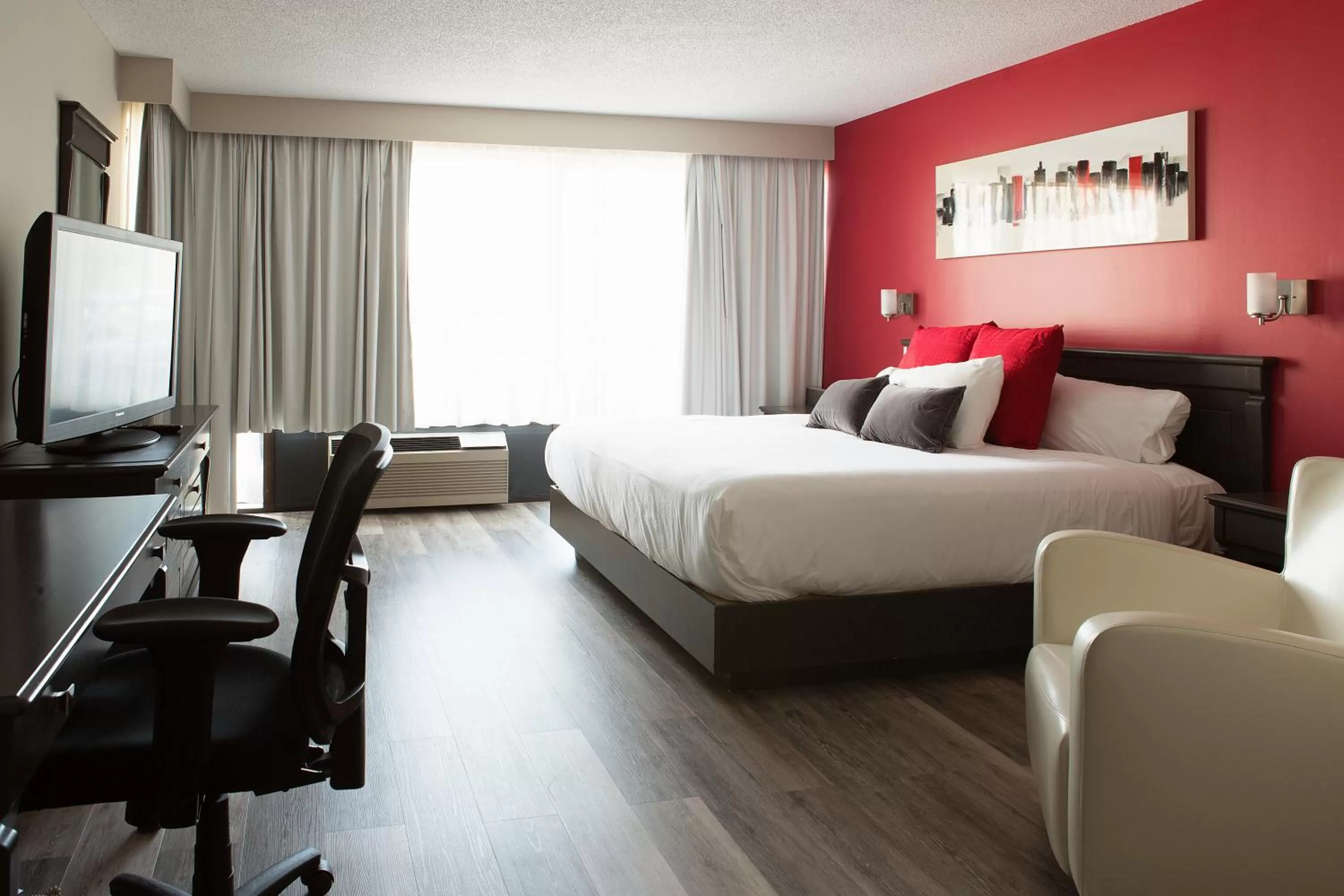 Photo of the whole room, Bed in Hotel Universel Alma