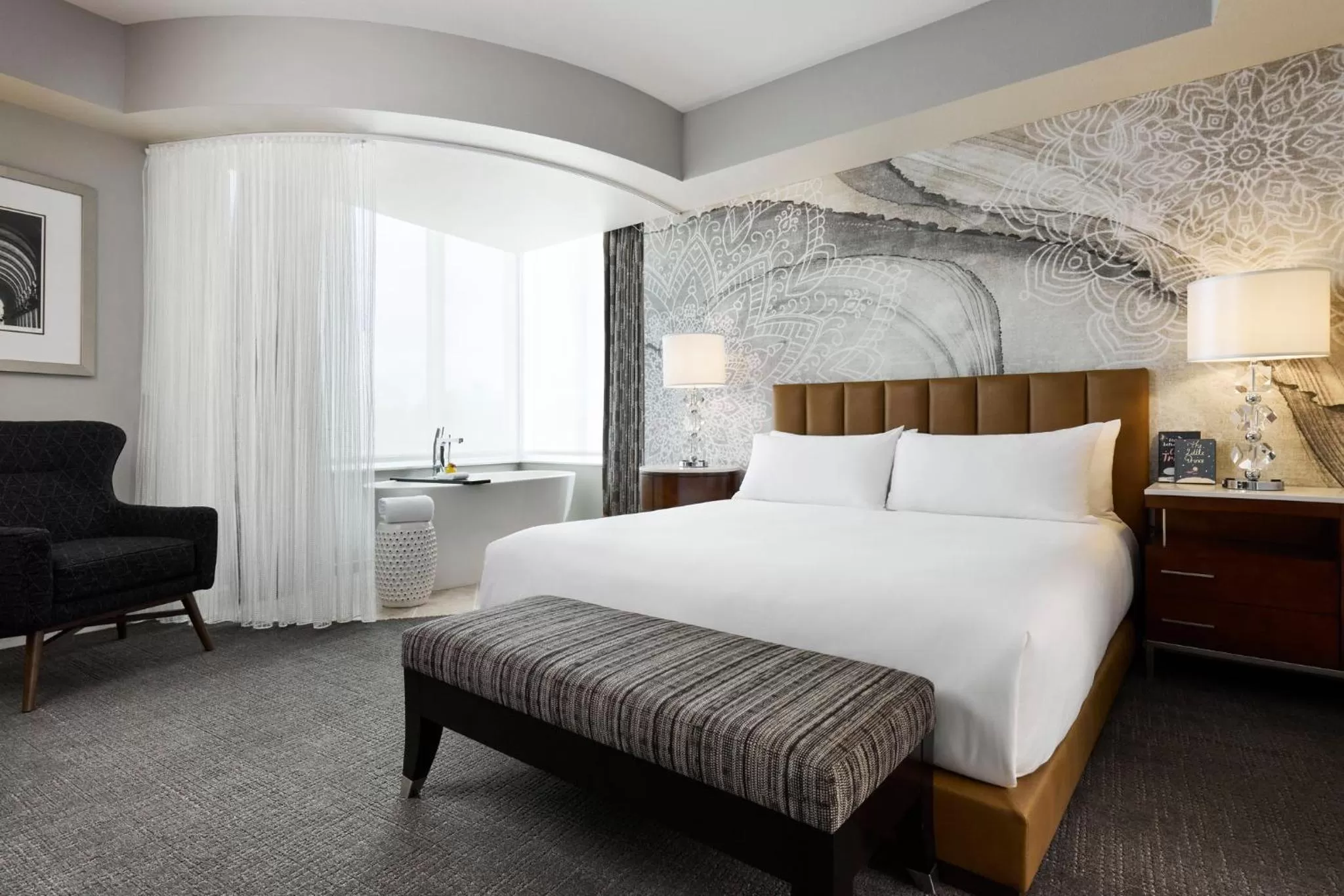 Photo of the whole room, Bed in Archer Hotel Falls Church